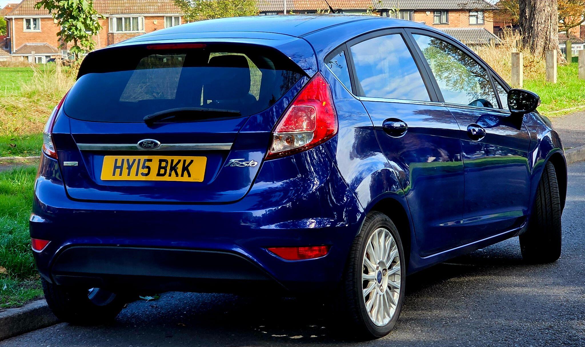 Ford Fiesta view 13
