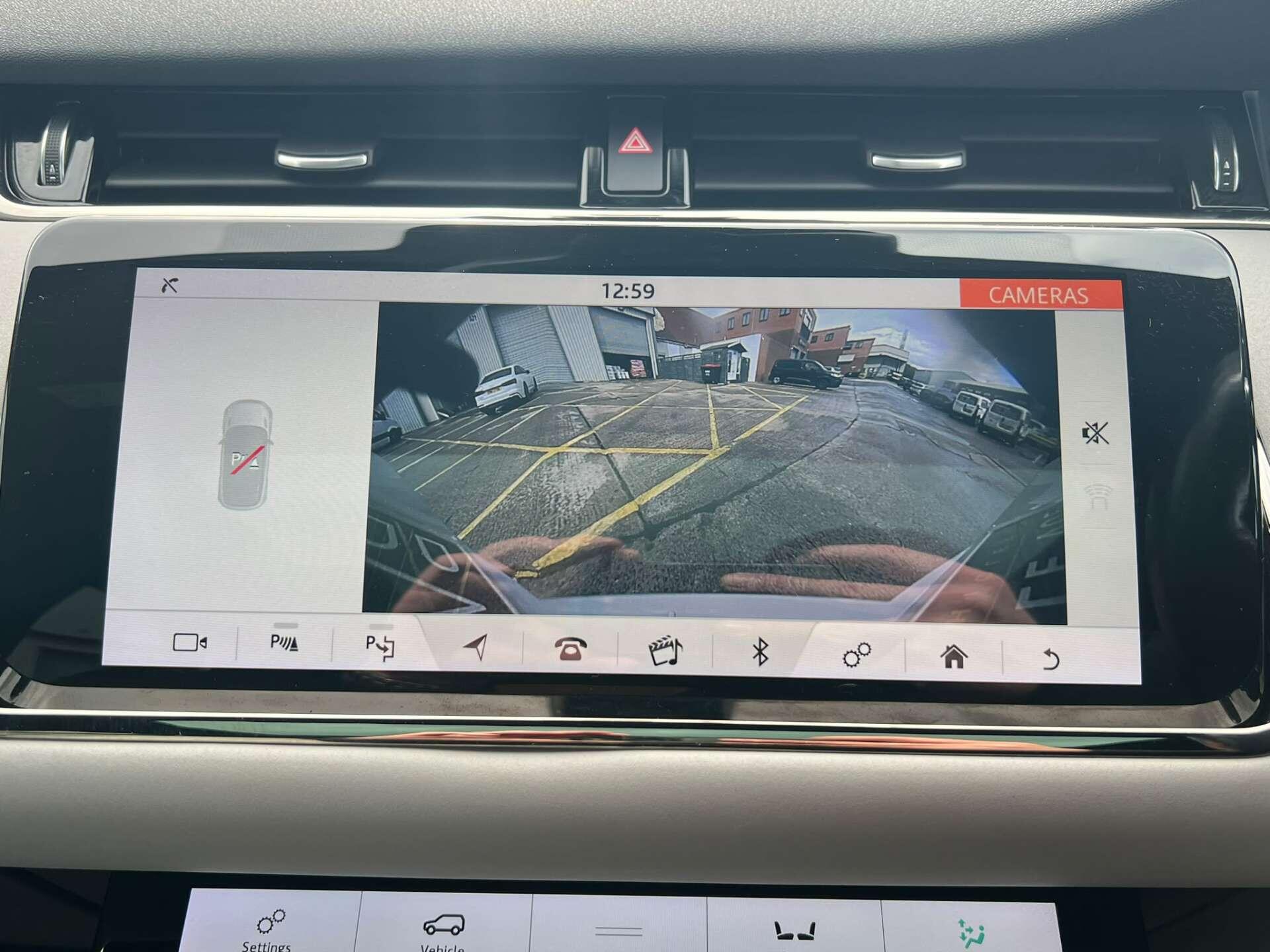 Land Rover Range Rover Evoque view 30