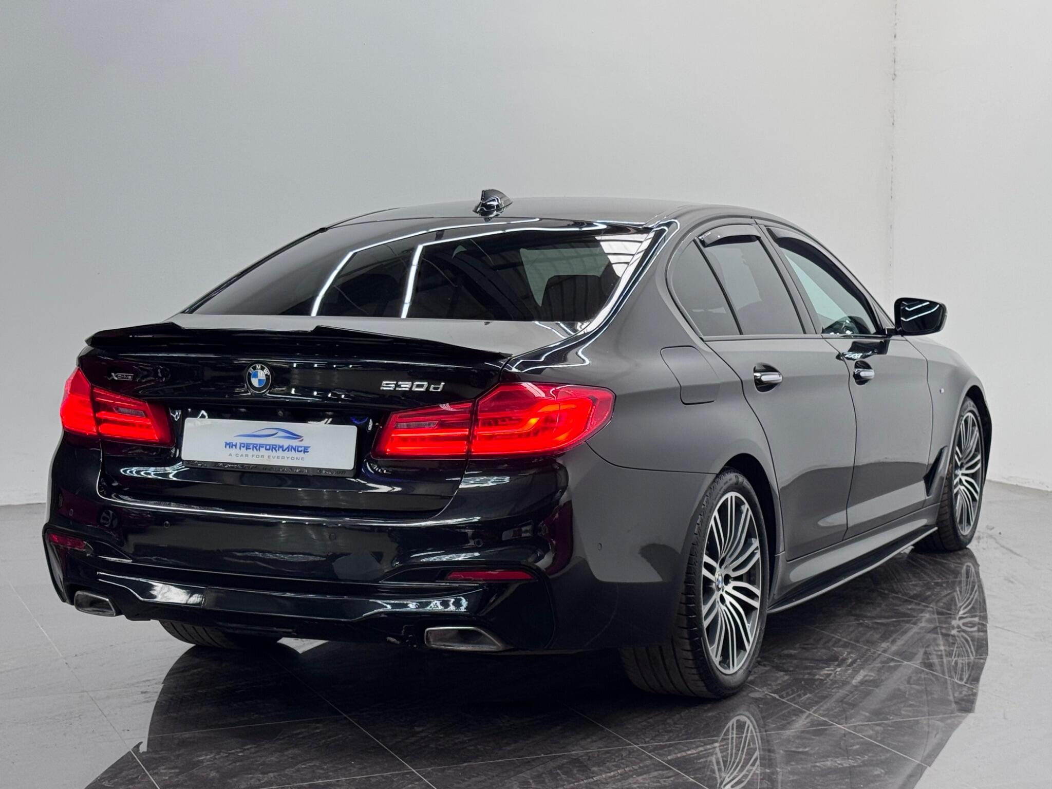 BMW 5 Series view 69