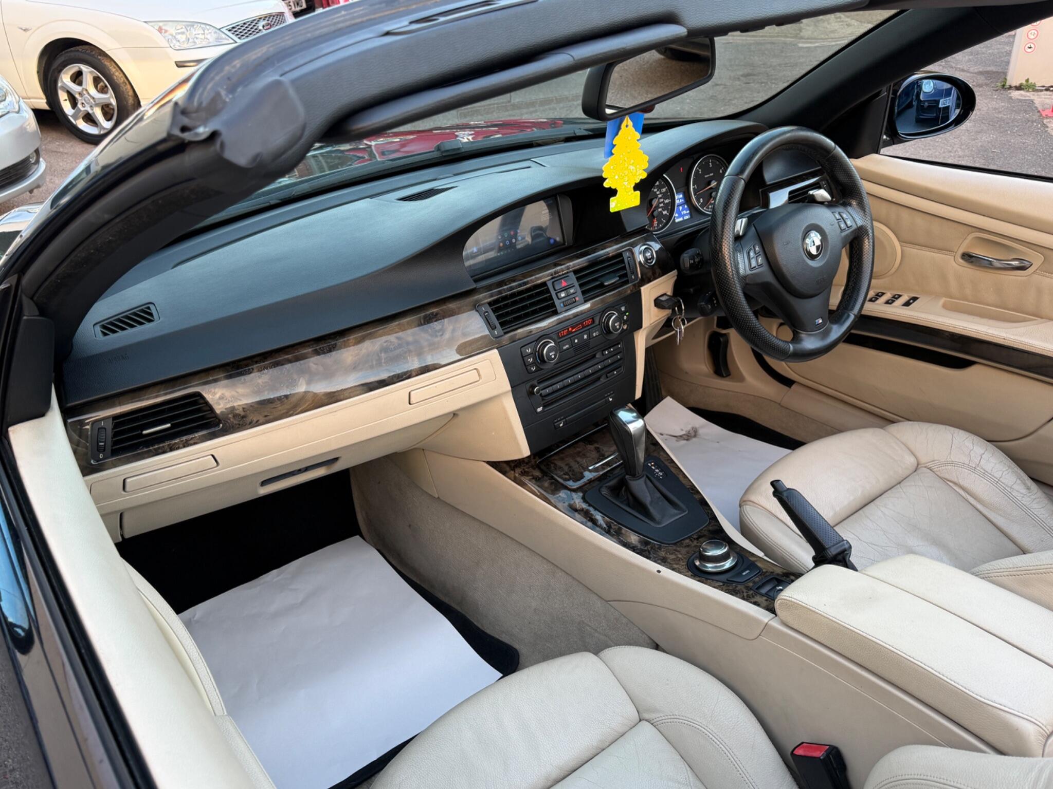 BMW 3 Series - Image 35