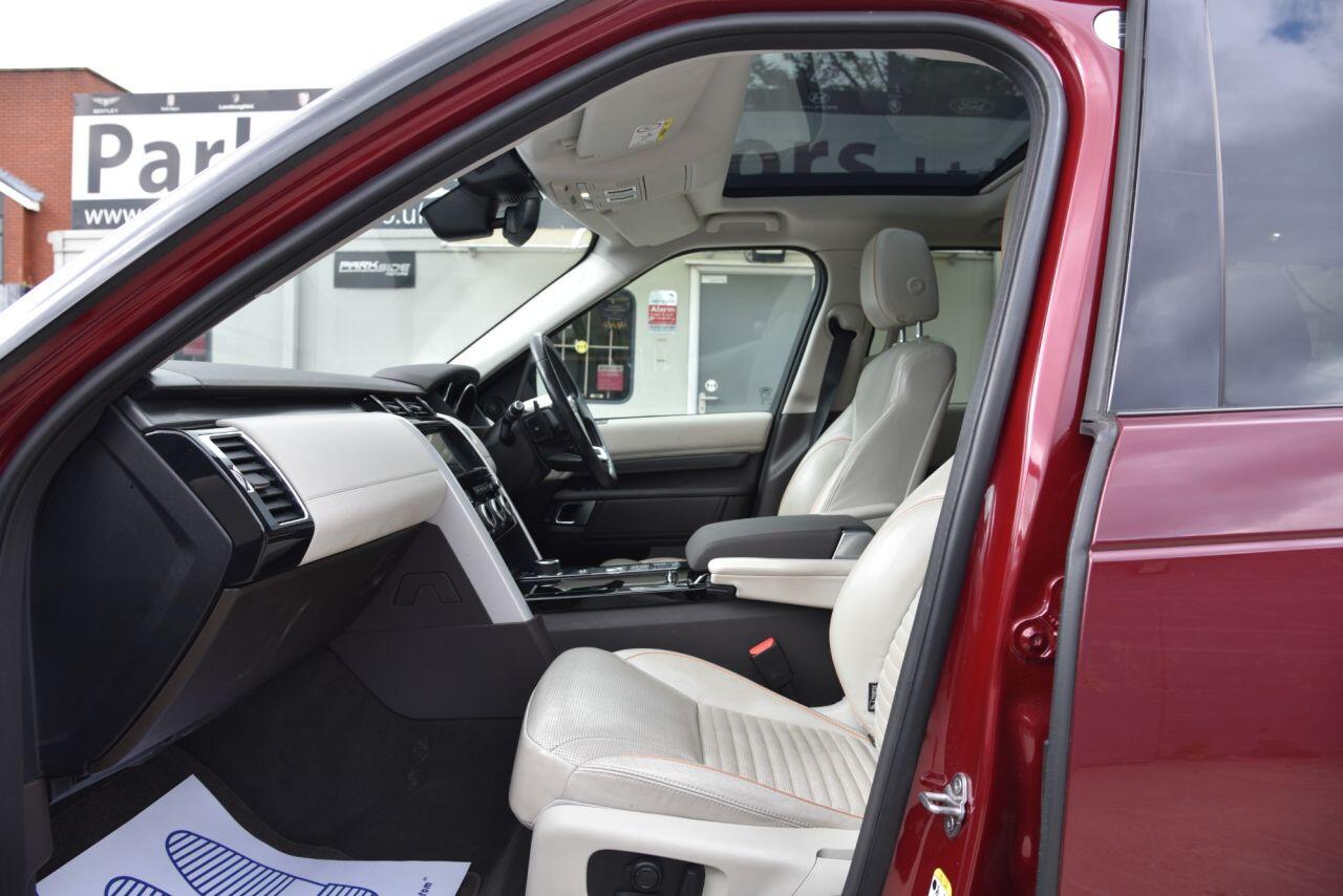 Land Rover Discovery view 21