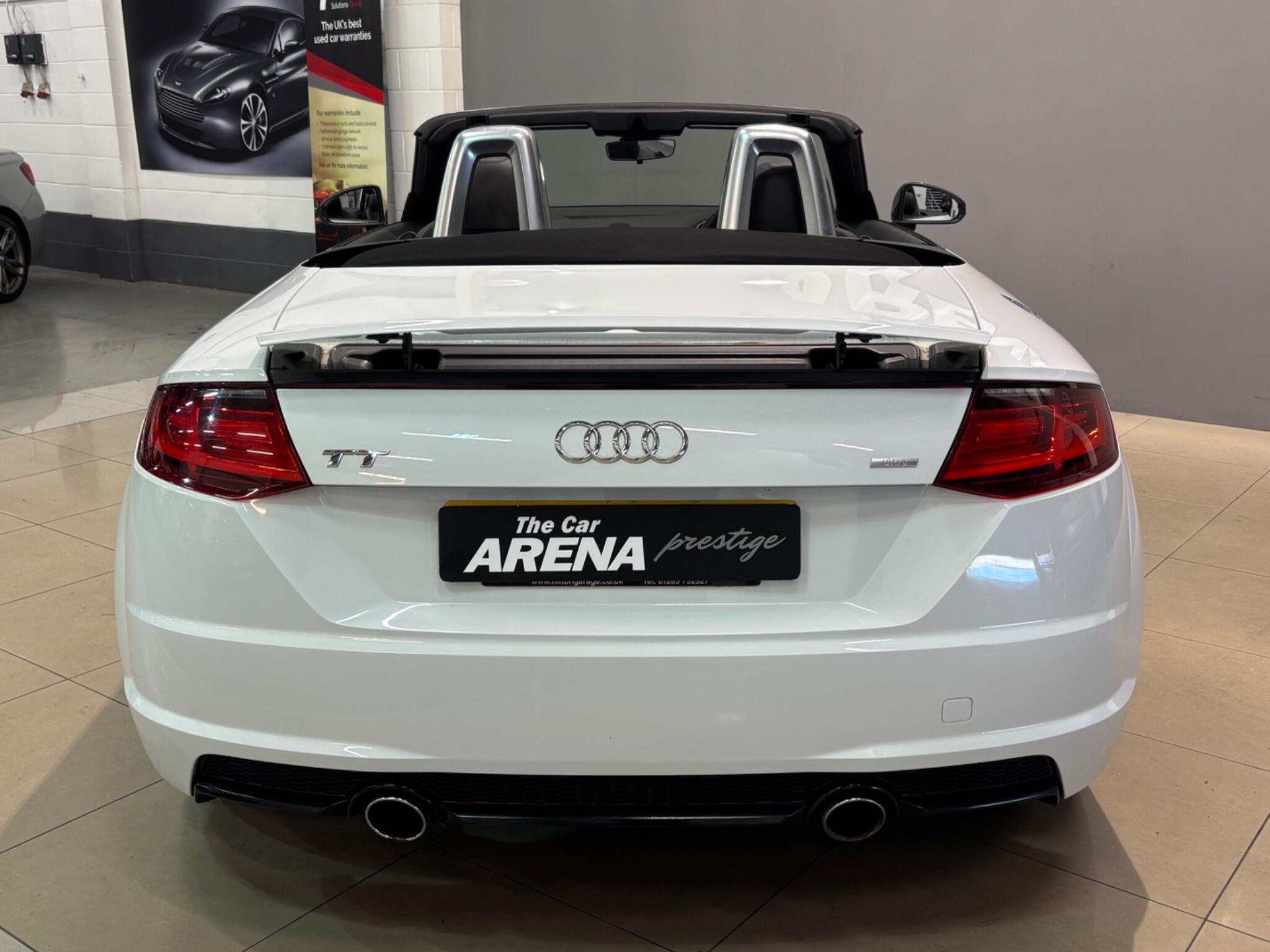 Audi TT view 19