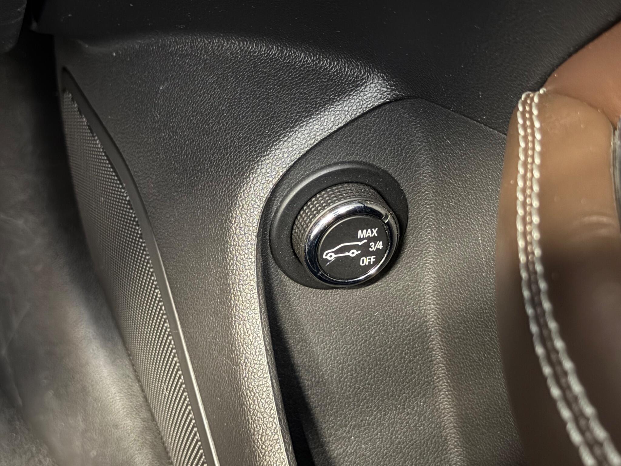 Vauxhall Insignia view 29