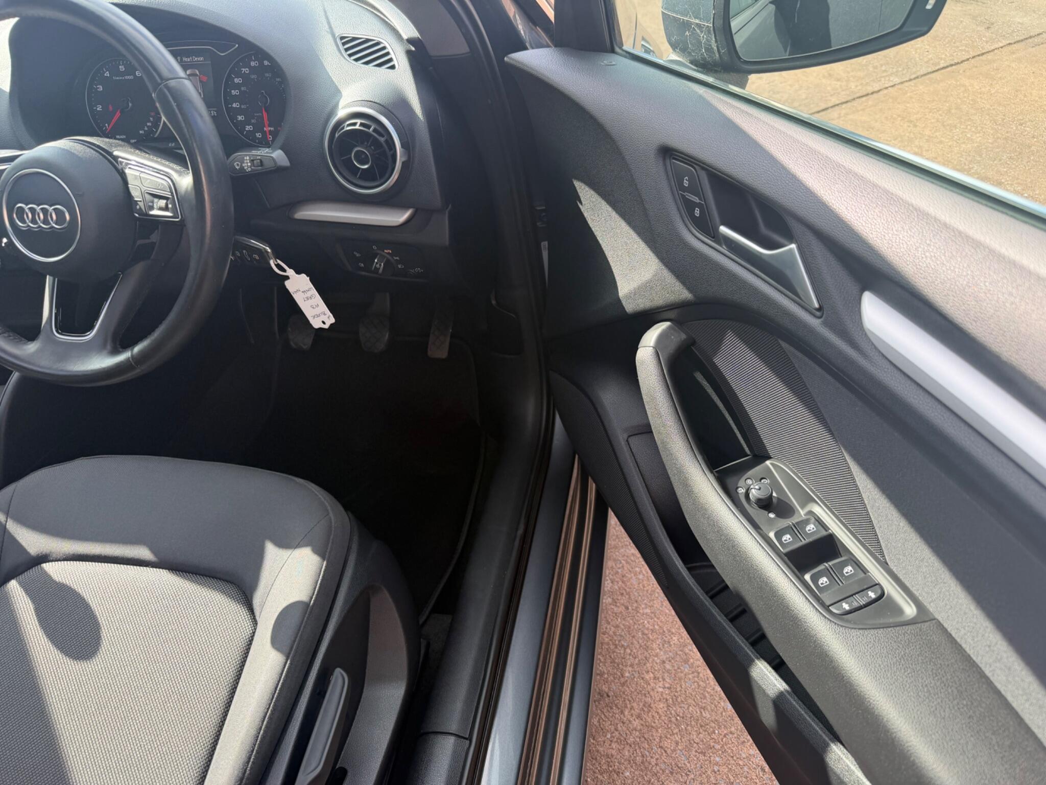 Audi A3 view 6