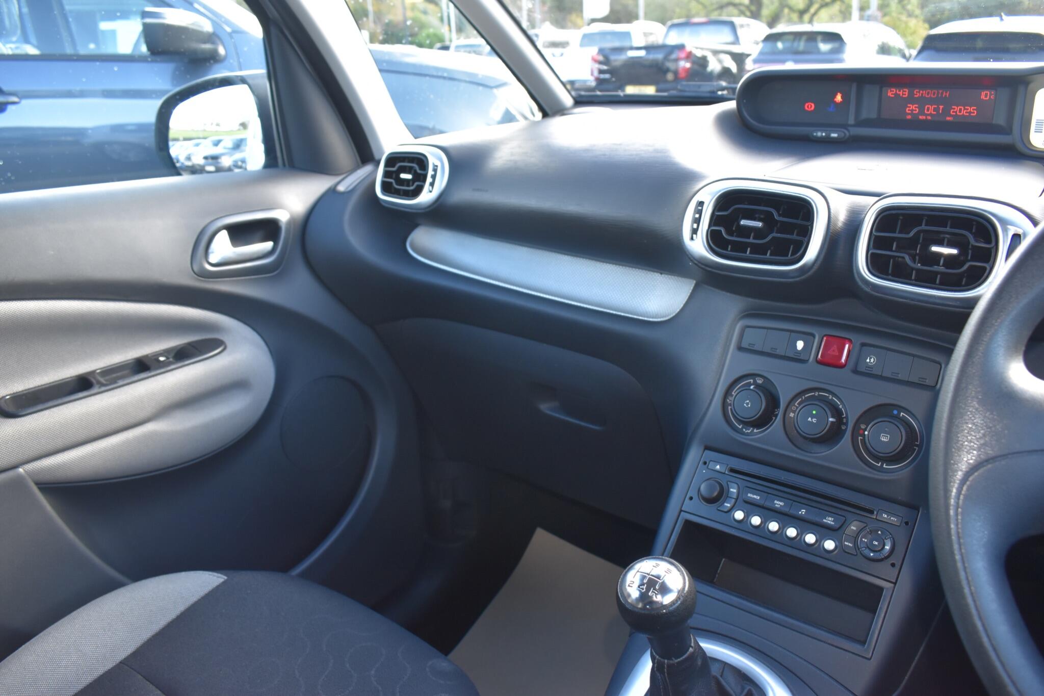 C3 Picasso - 1.6 HDi VTR+ Euro 5 5dr - Image 18