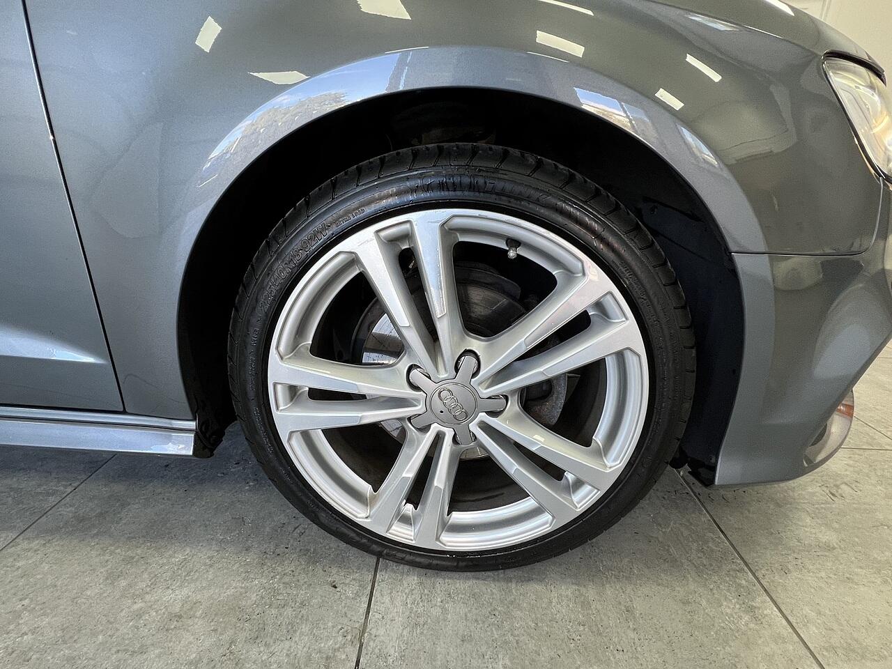 Audi A3 view 21