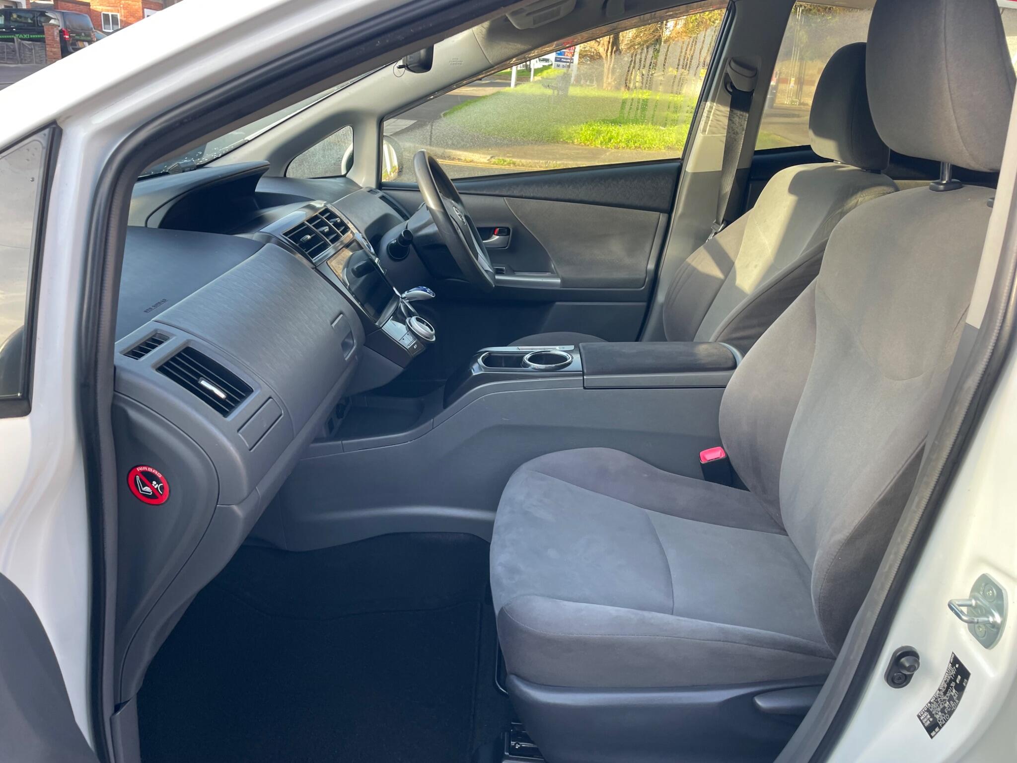2014 Toyota Prius 1.5 CVT 4dr • 101,741 miles image 64