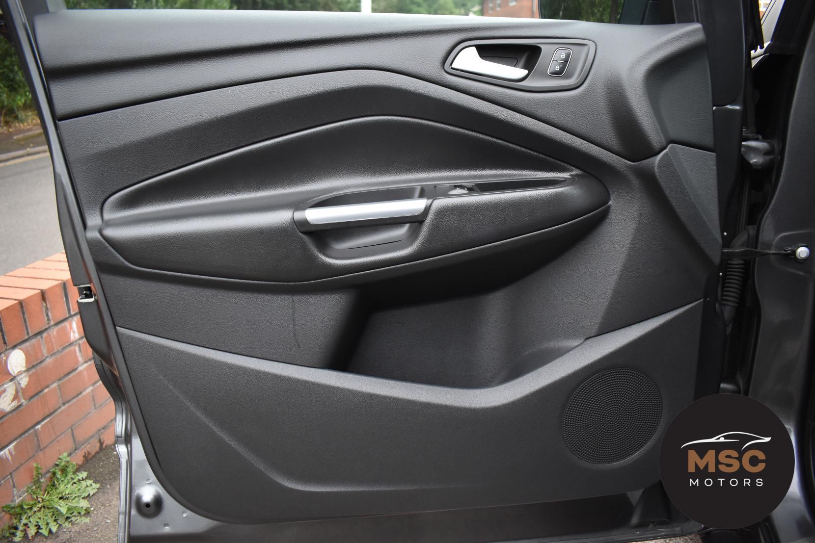 Ford Kuga view 62