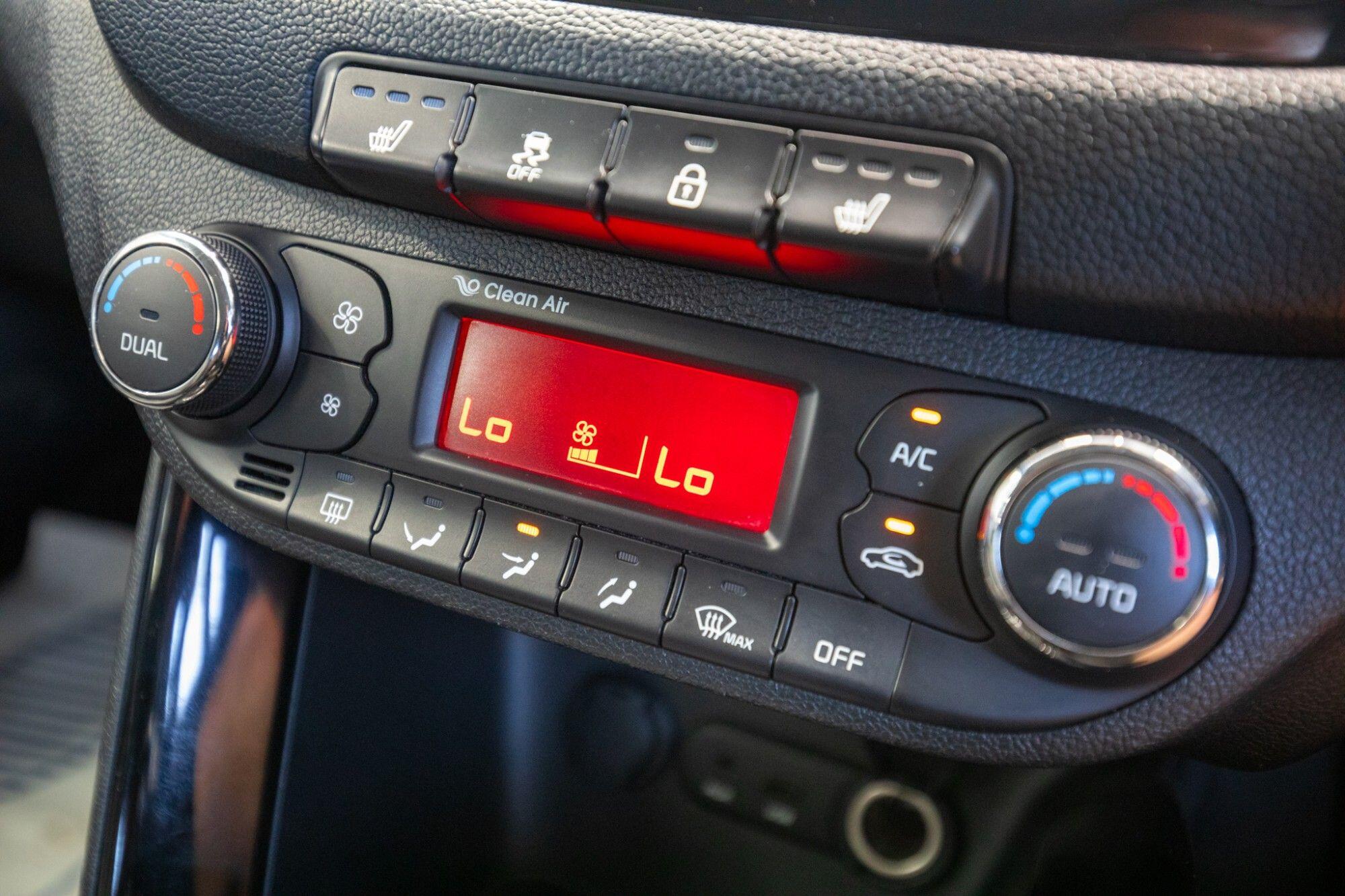Kia Ceed view 25