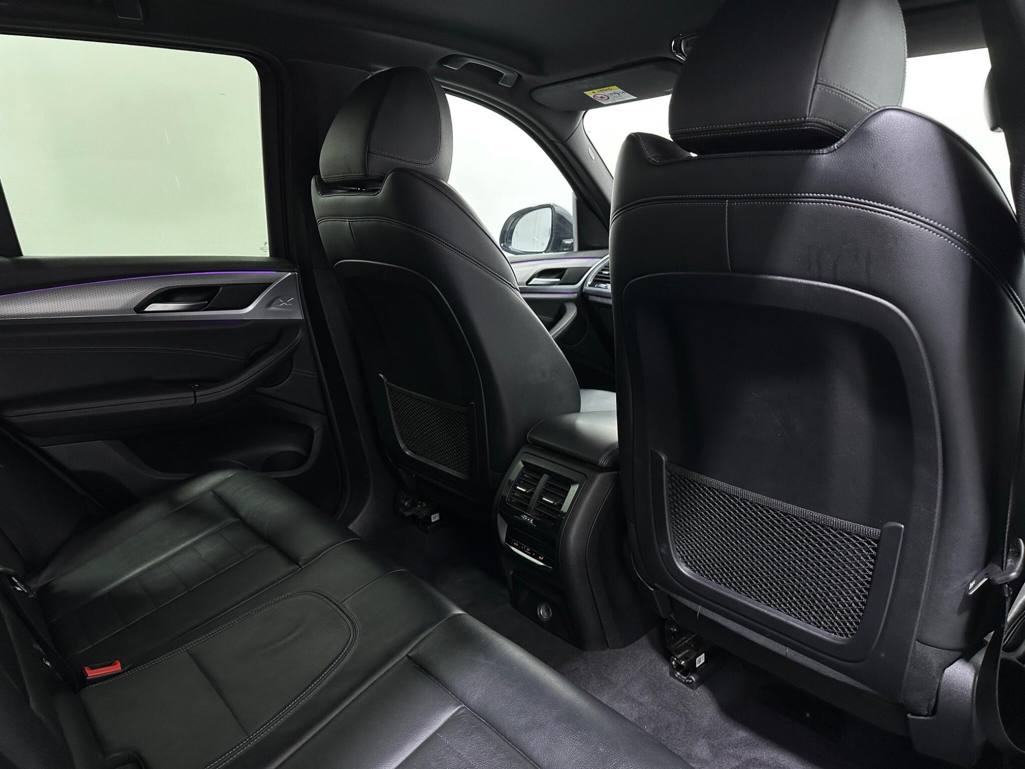 BMW X3 view 41