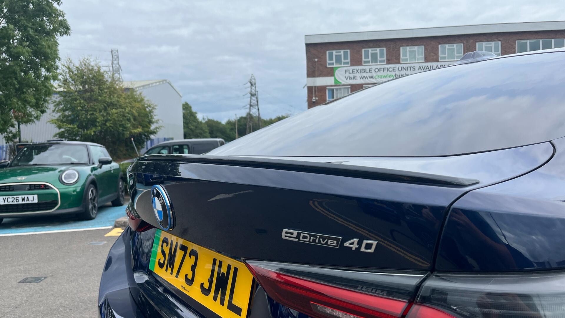 BMW i4 view 34