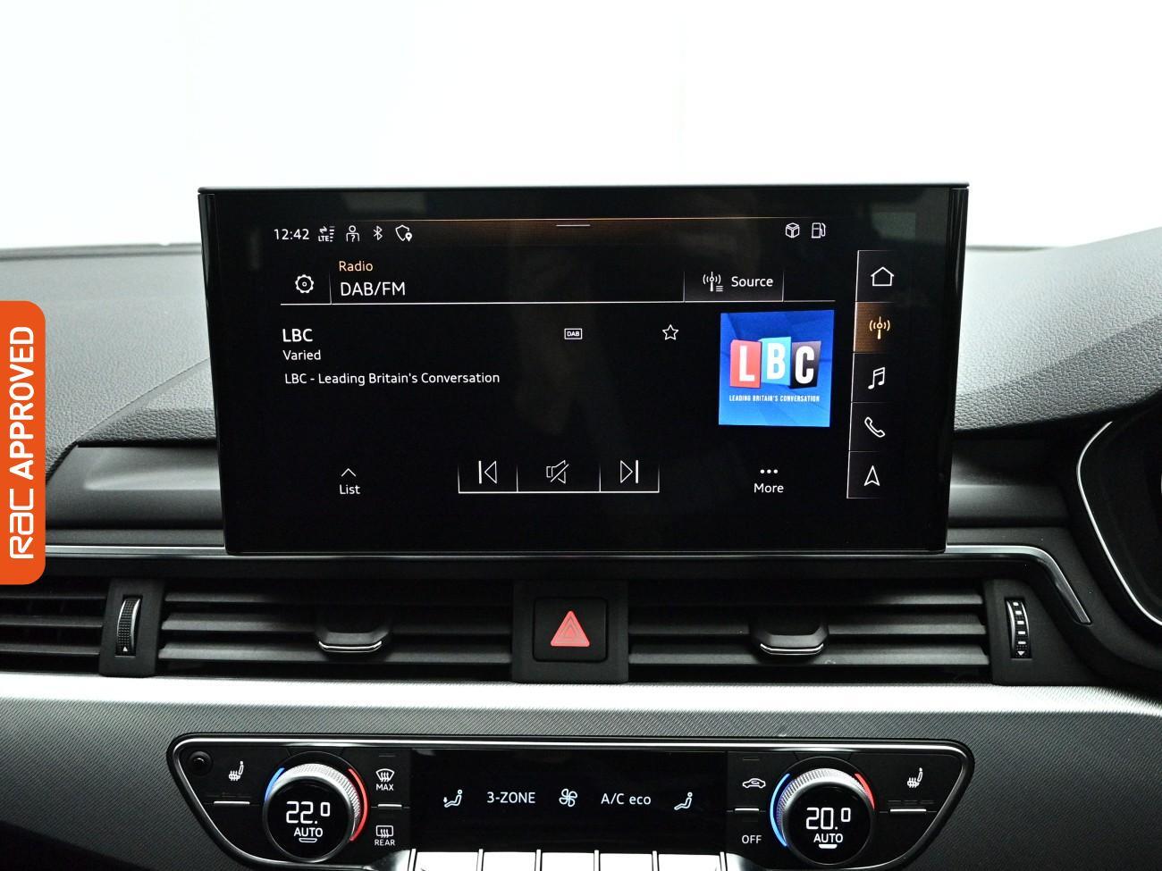 Audi A5 view 28