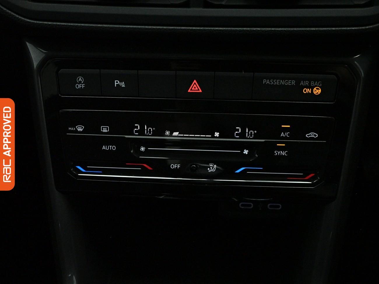 Volkswagen T-Cross view 19
