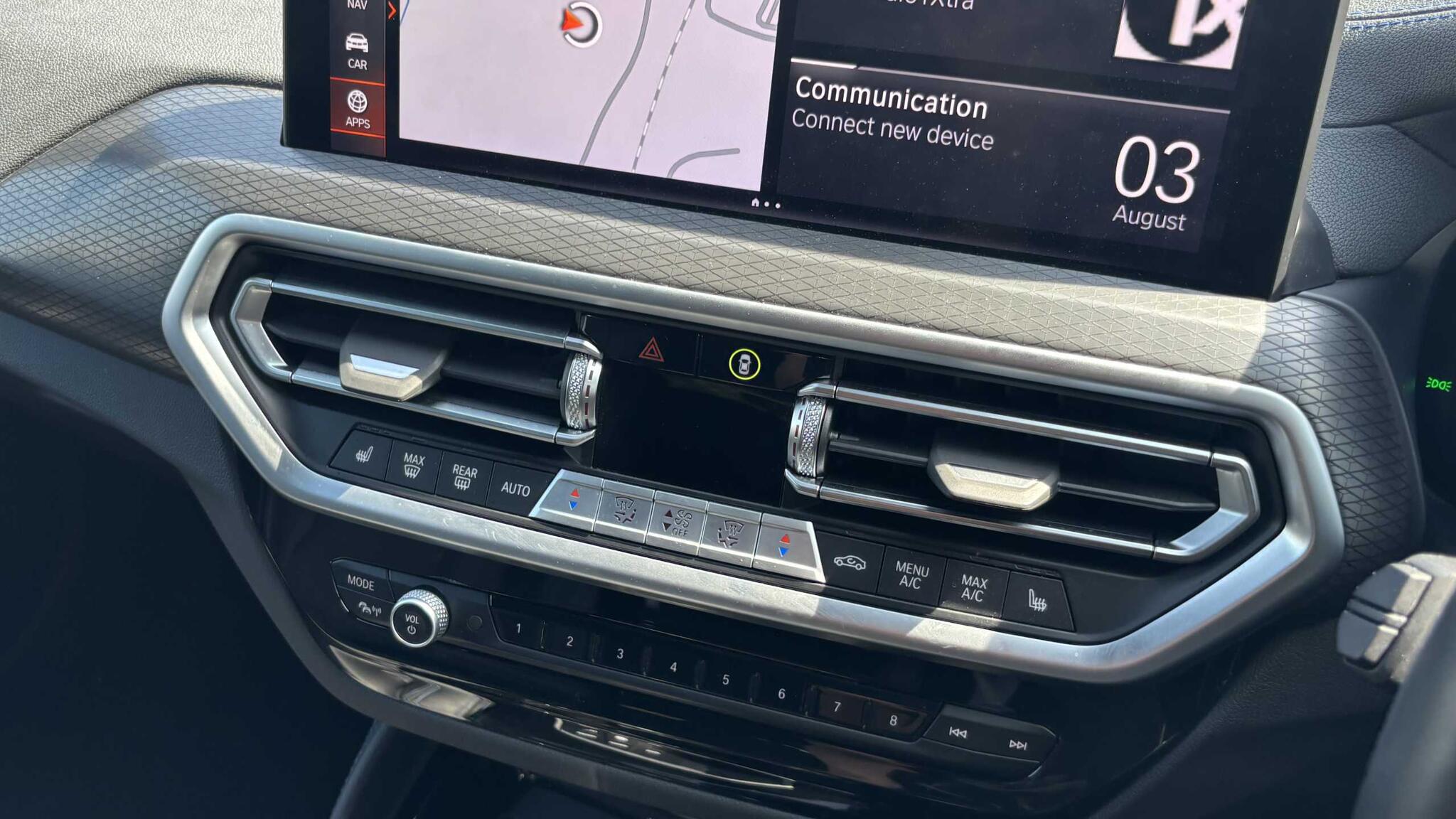 BMW X4 view 14