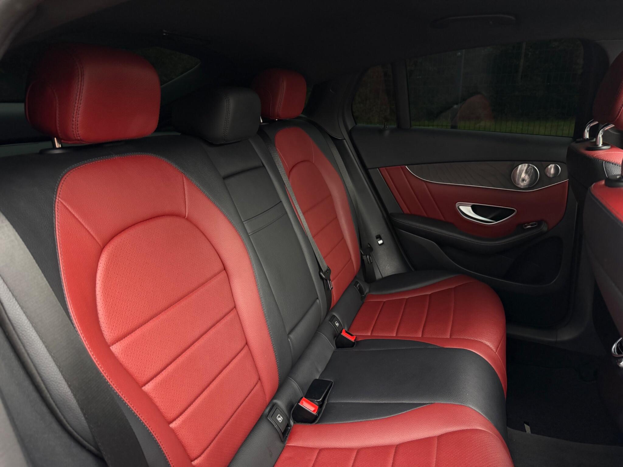 Mercedes-Benz GLC view 17