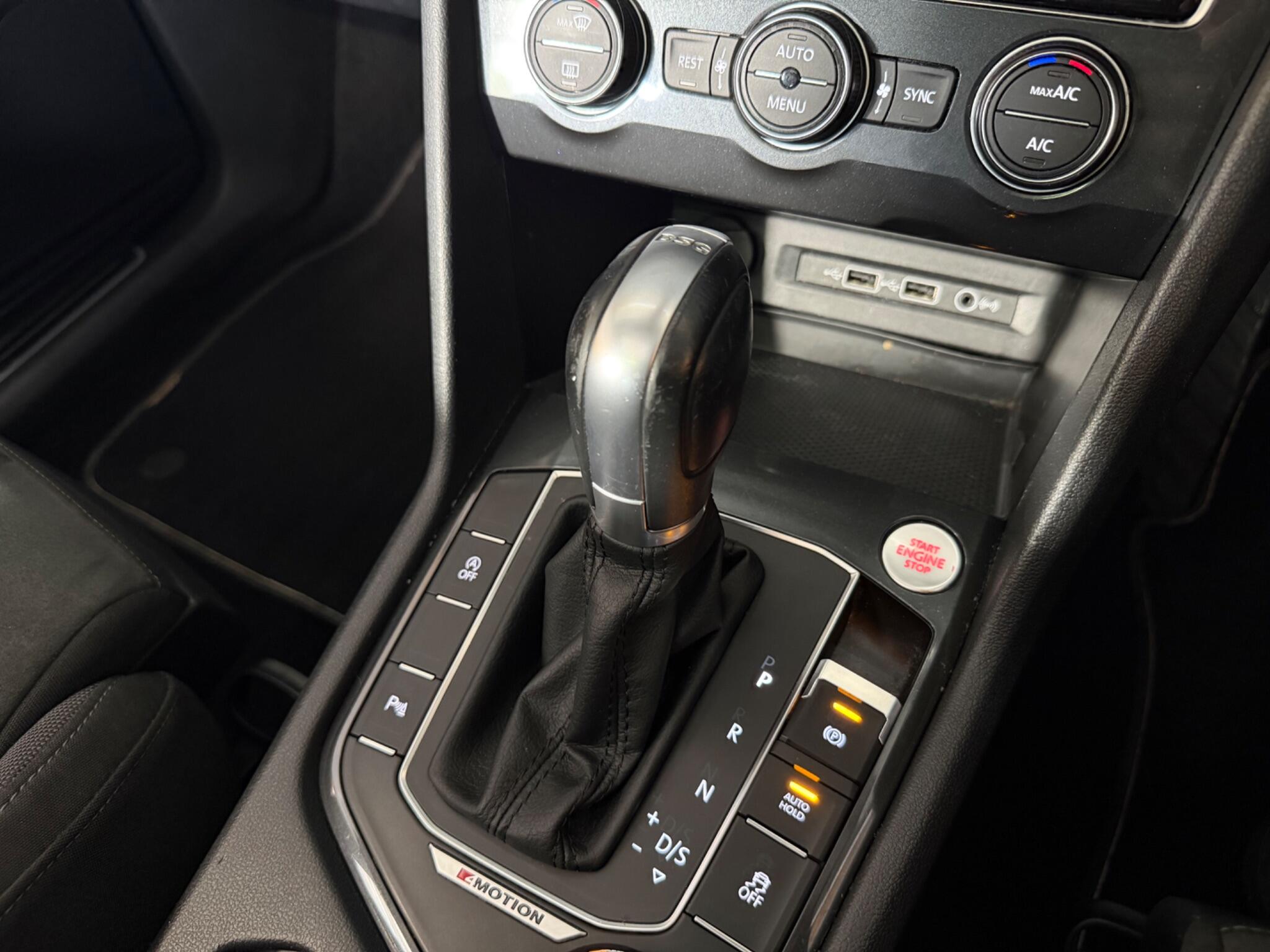 Volkswagen Tiguan Allspace view 15