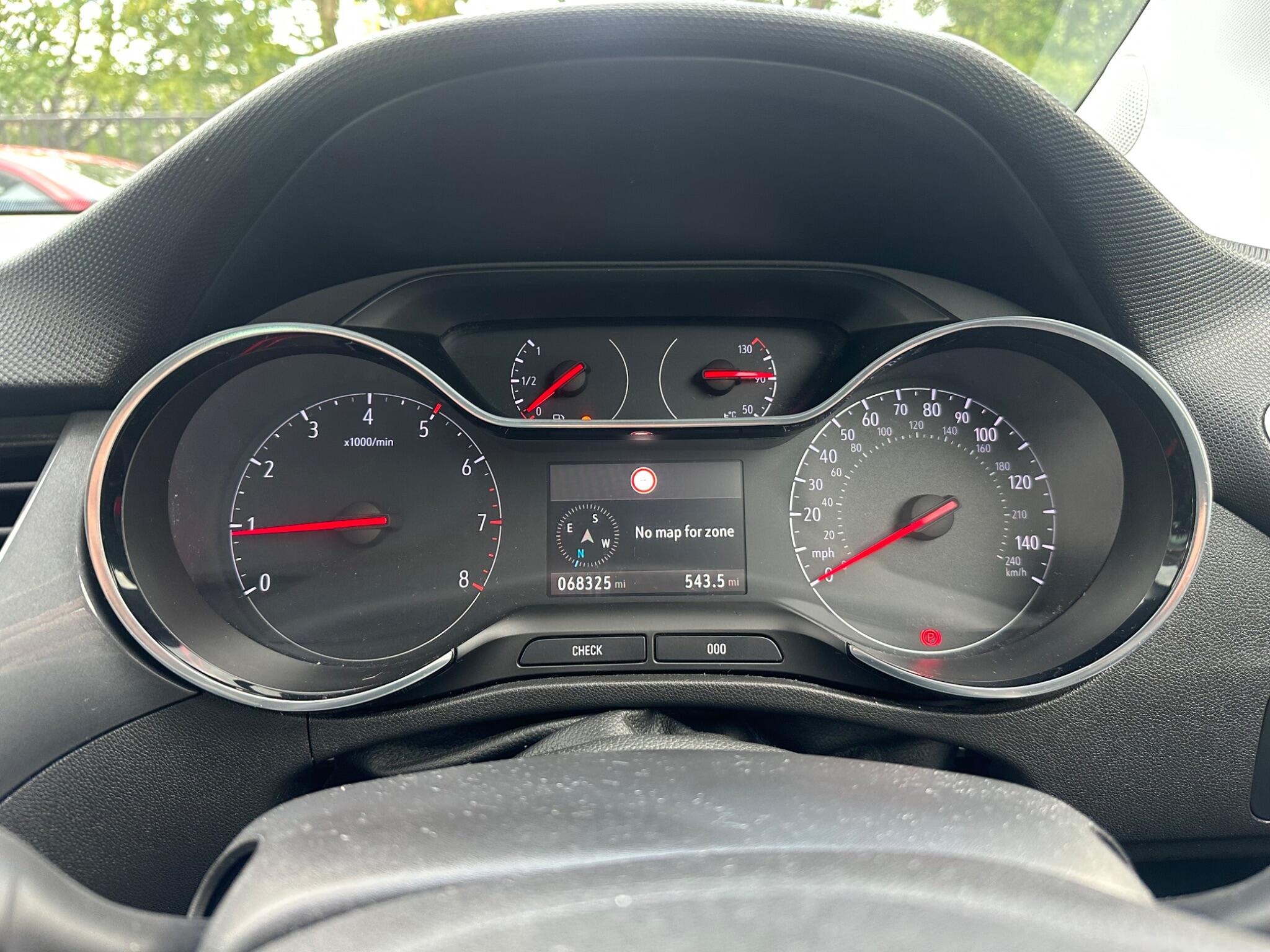 Vauxhall Crossland view 28