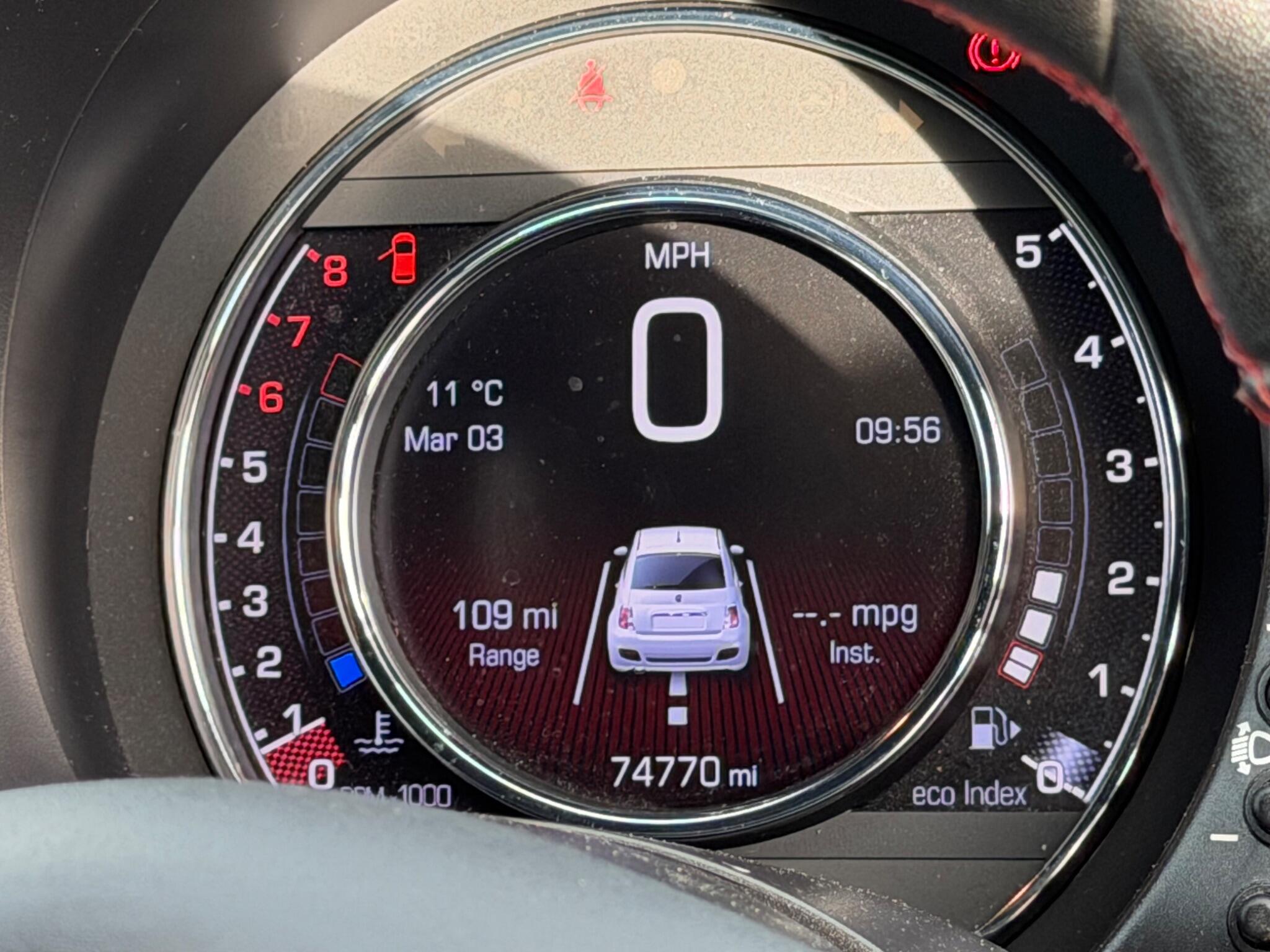 2015 Fiat 500 1.2 S Euro 6 (s/s) 3dr image 22