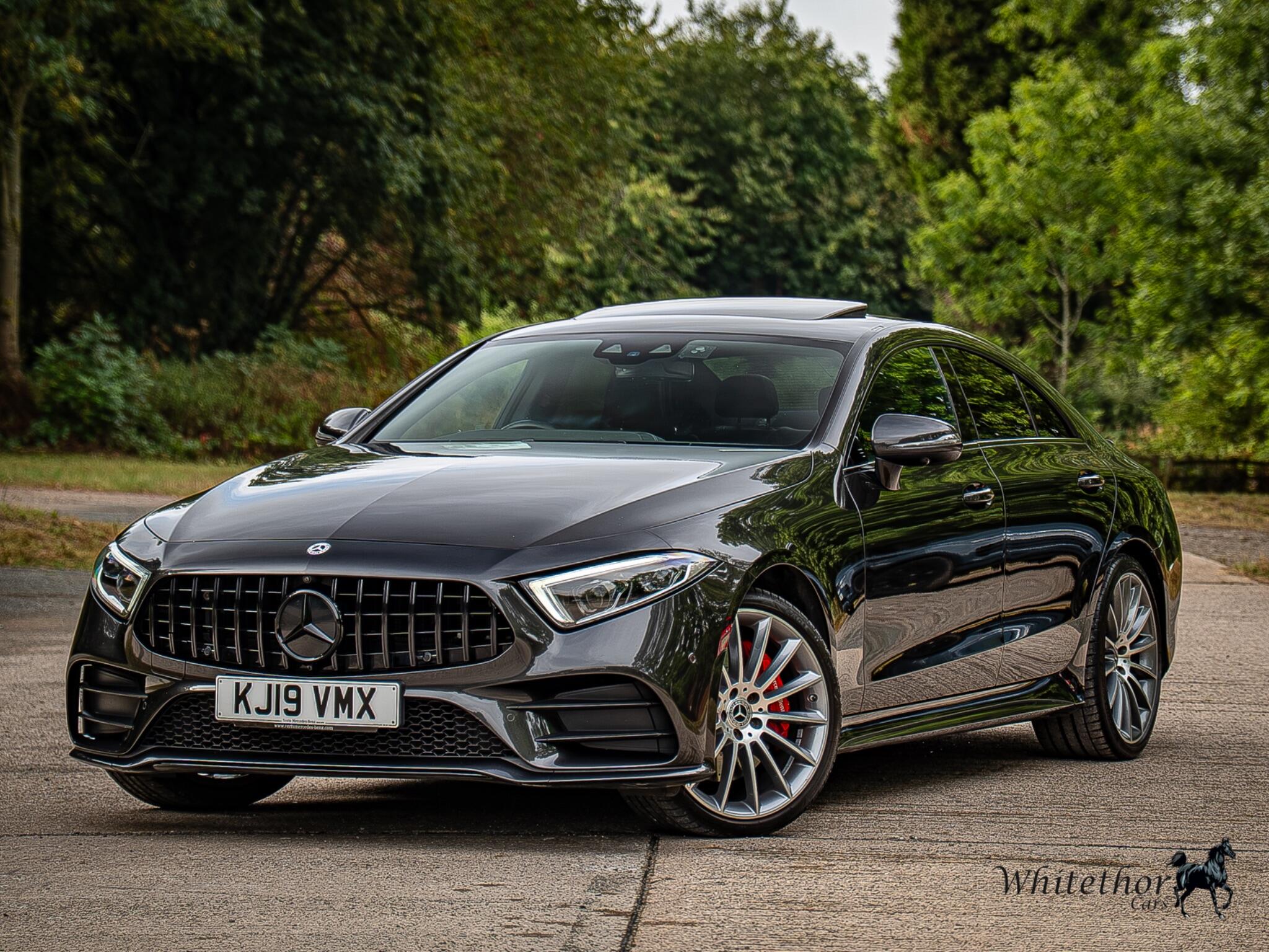 Mercedes-Benz CLS view 3