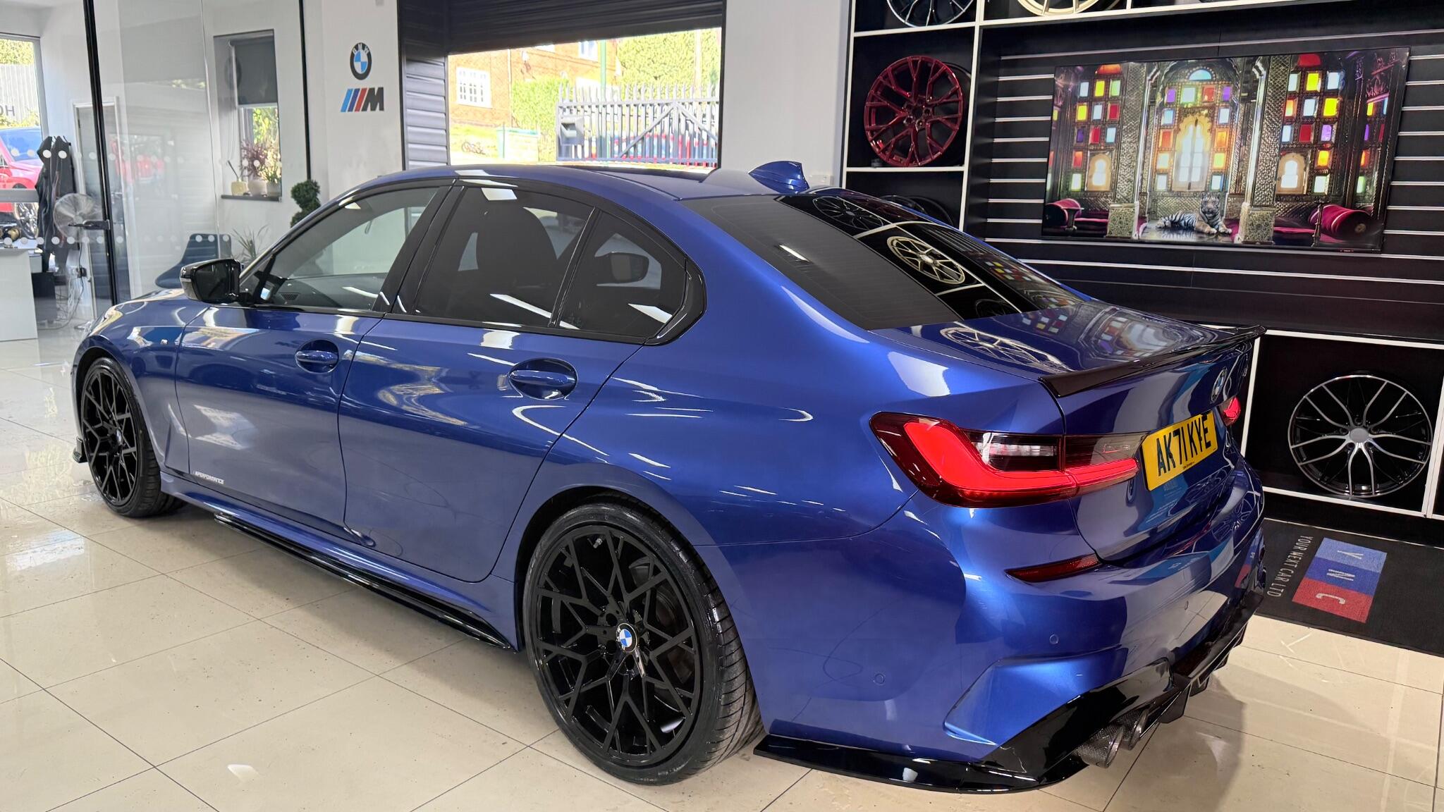 BMW 3 Series view 36