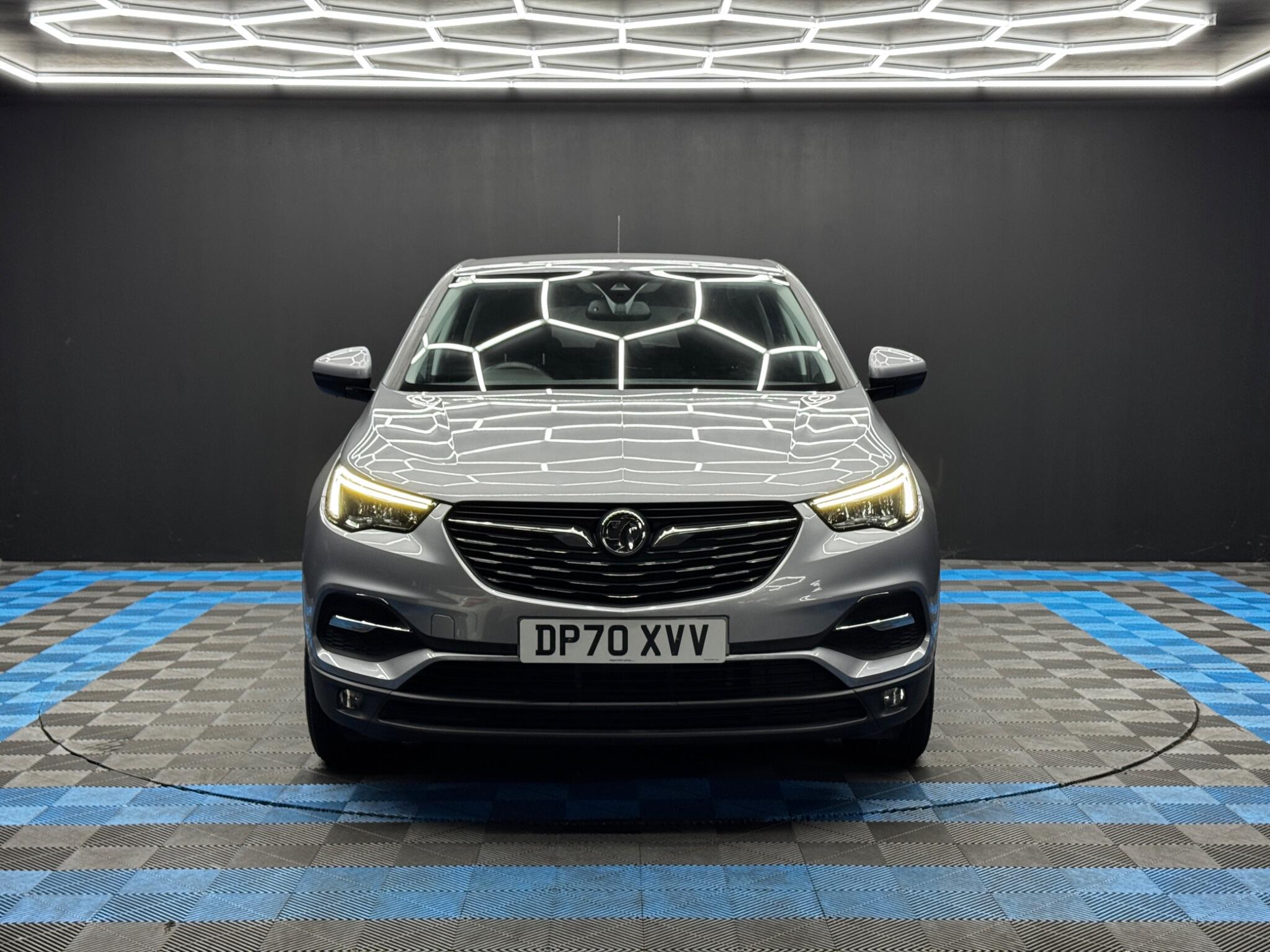 Vauxhall Grandland X view 2
