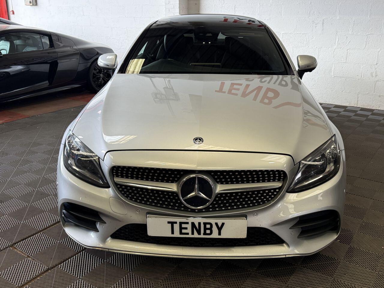 Mercedes-Benz C Class view 3