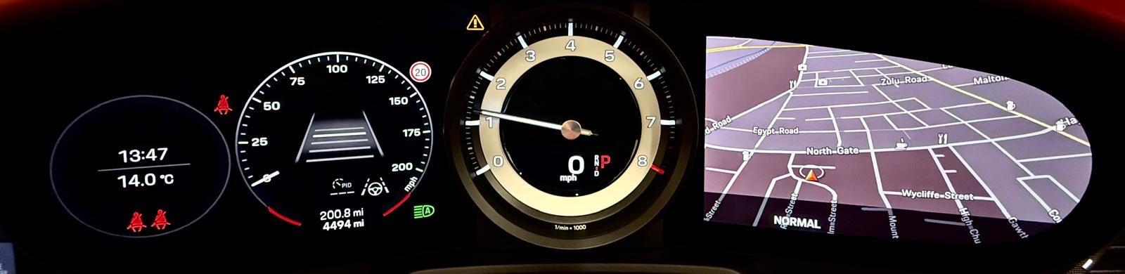 Porsche 911 view 49
