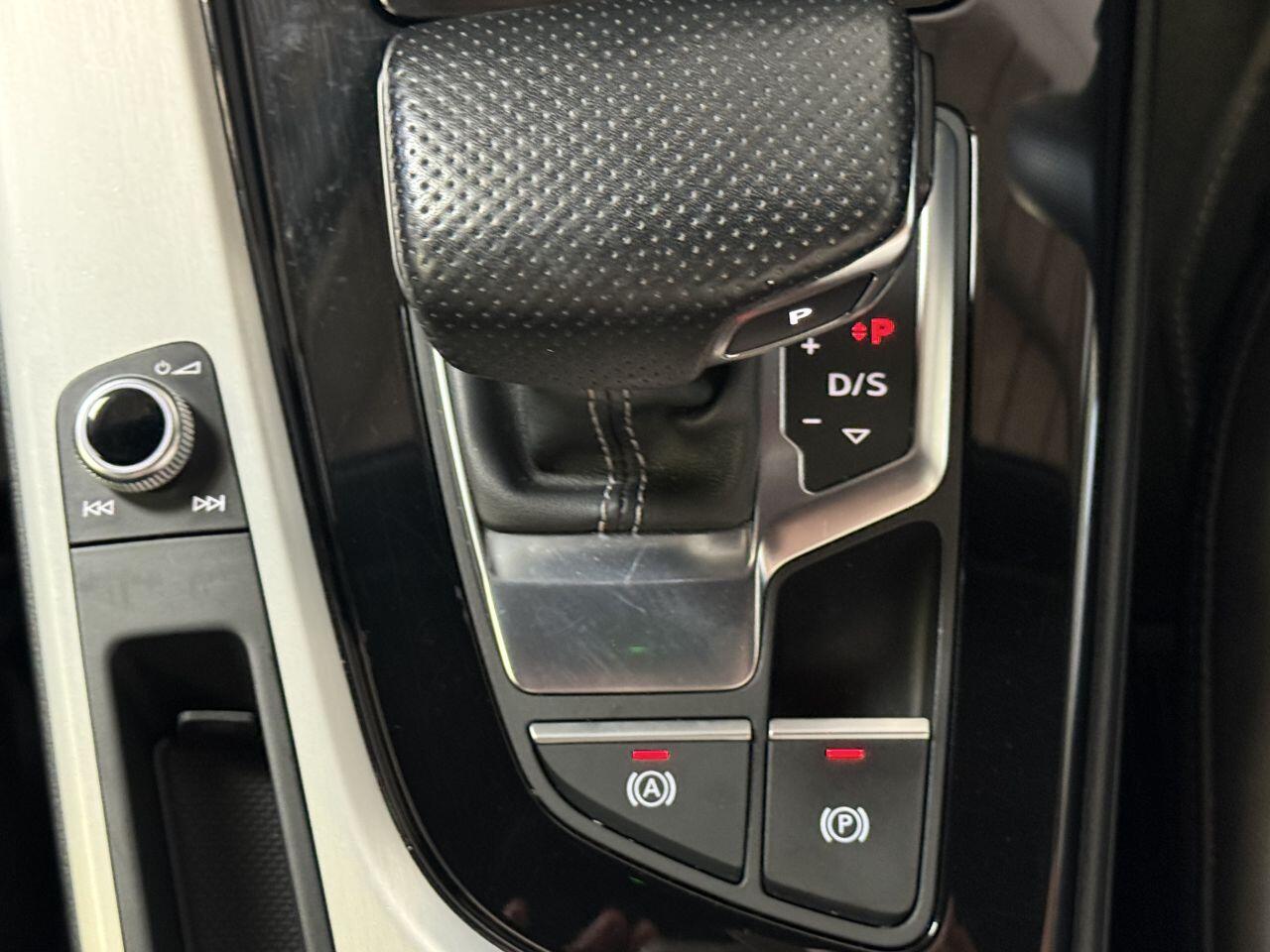 Audi A5 view 45