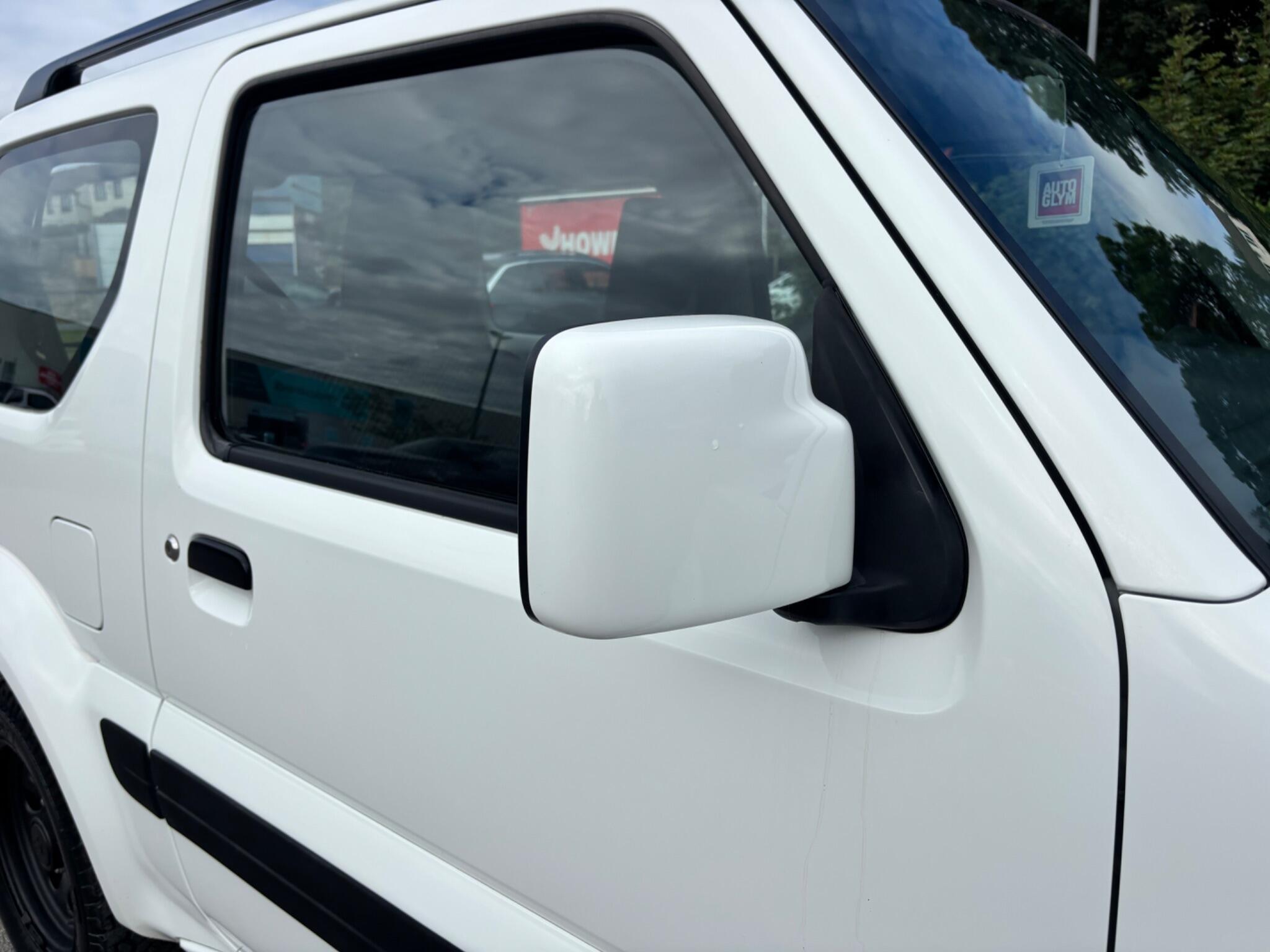 Suzuki Jimny view 43