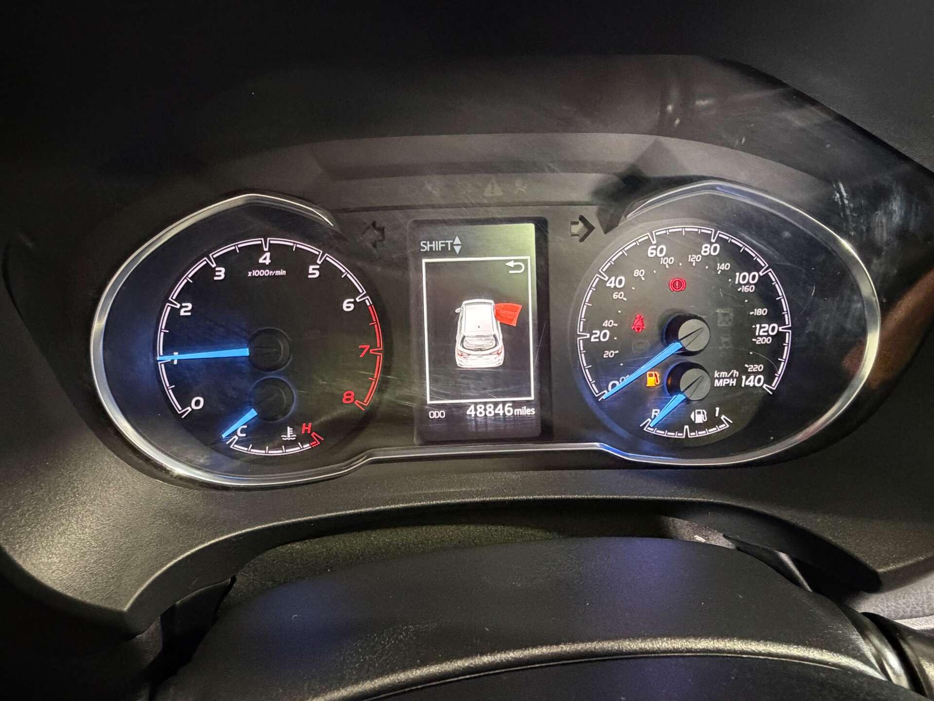 Toyota Yaris view 21