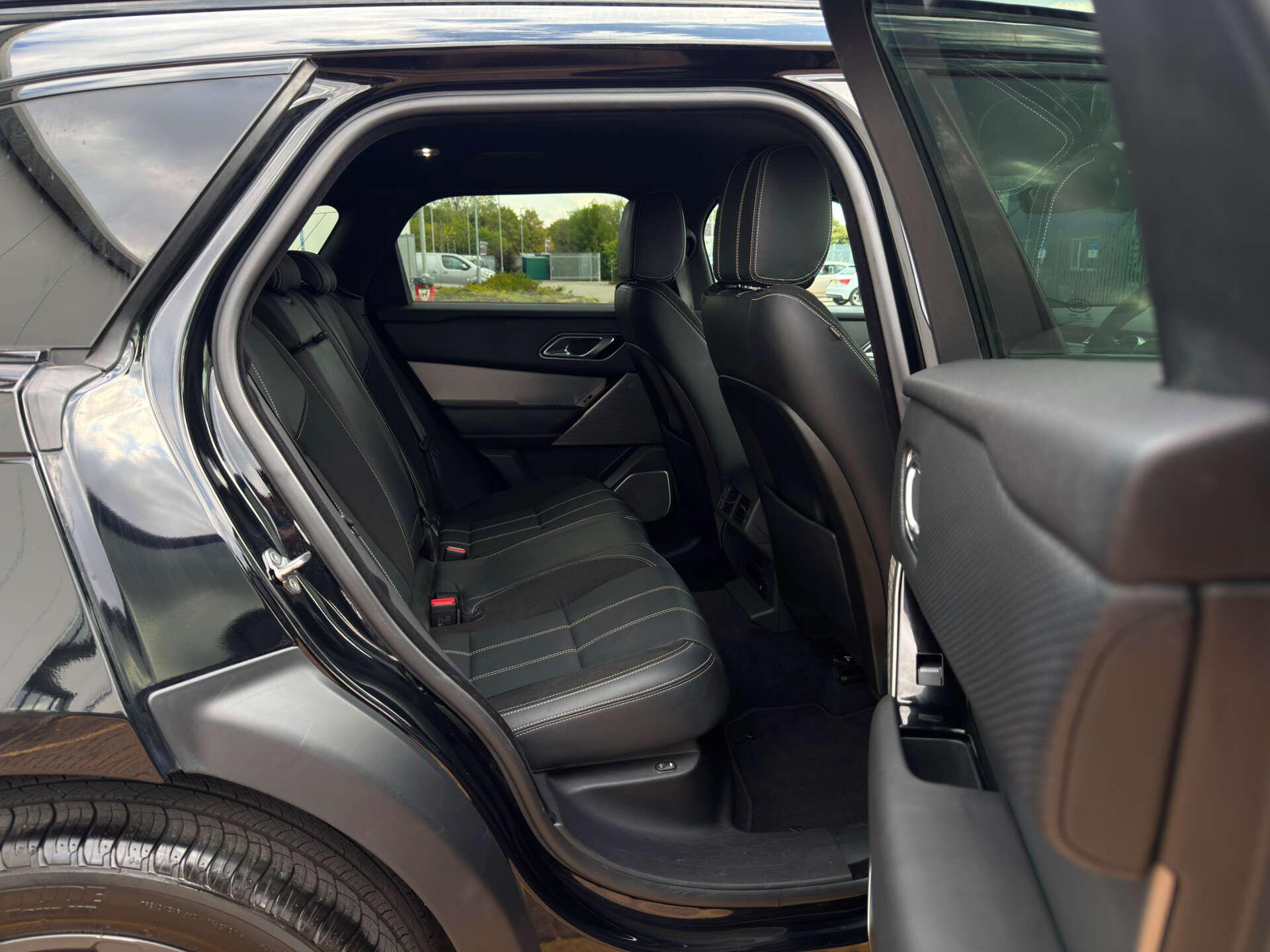 Land Rover Range Rover Velar view 37