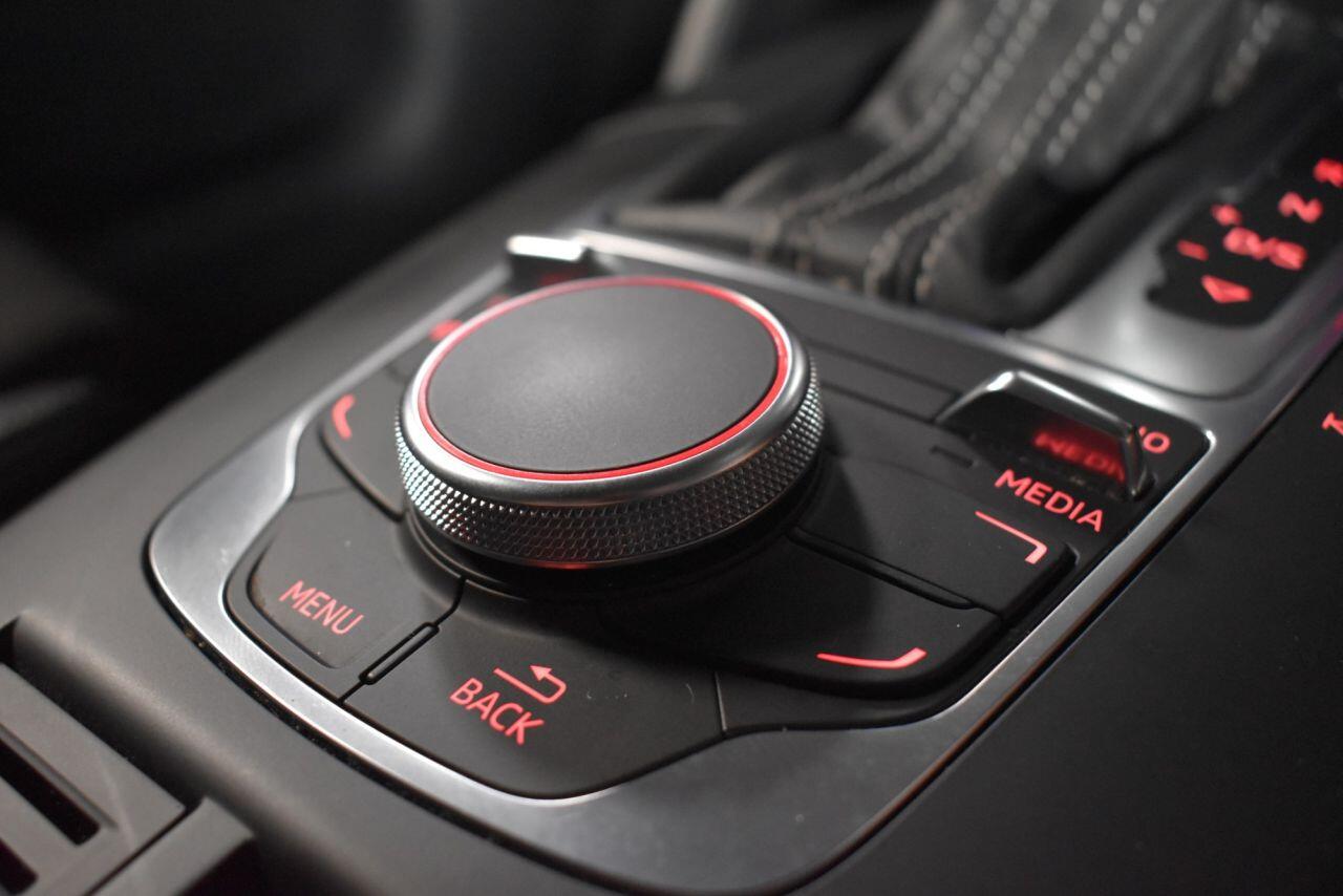 Audi A3 view 4