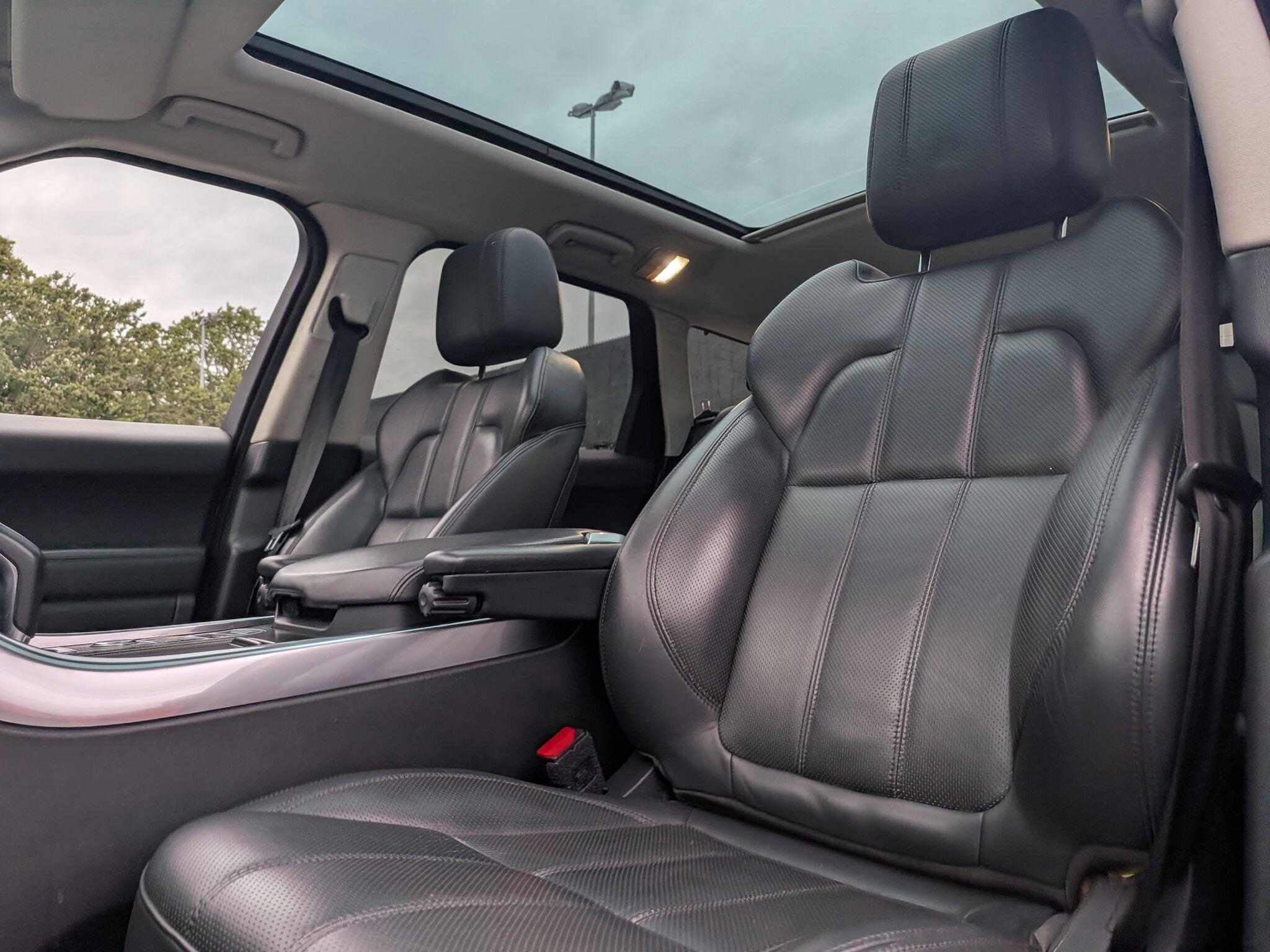 Land Rover Range Rover Sport view 19