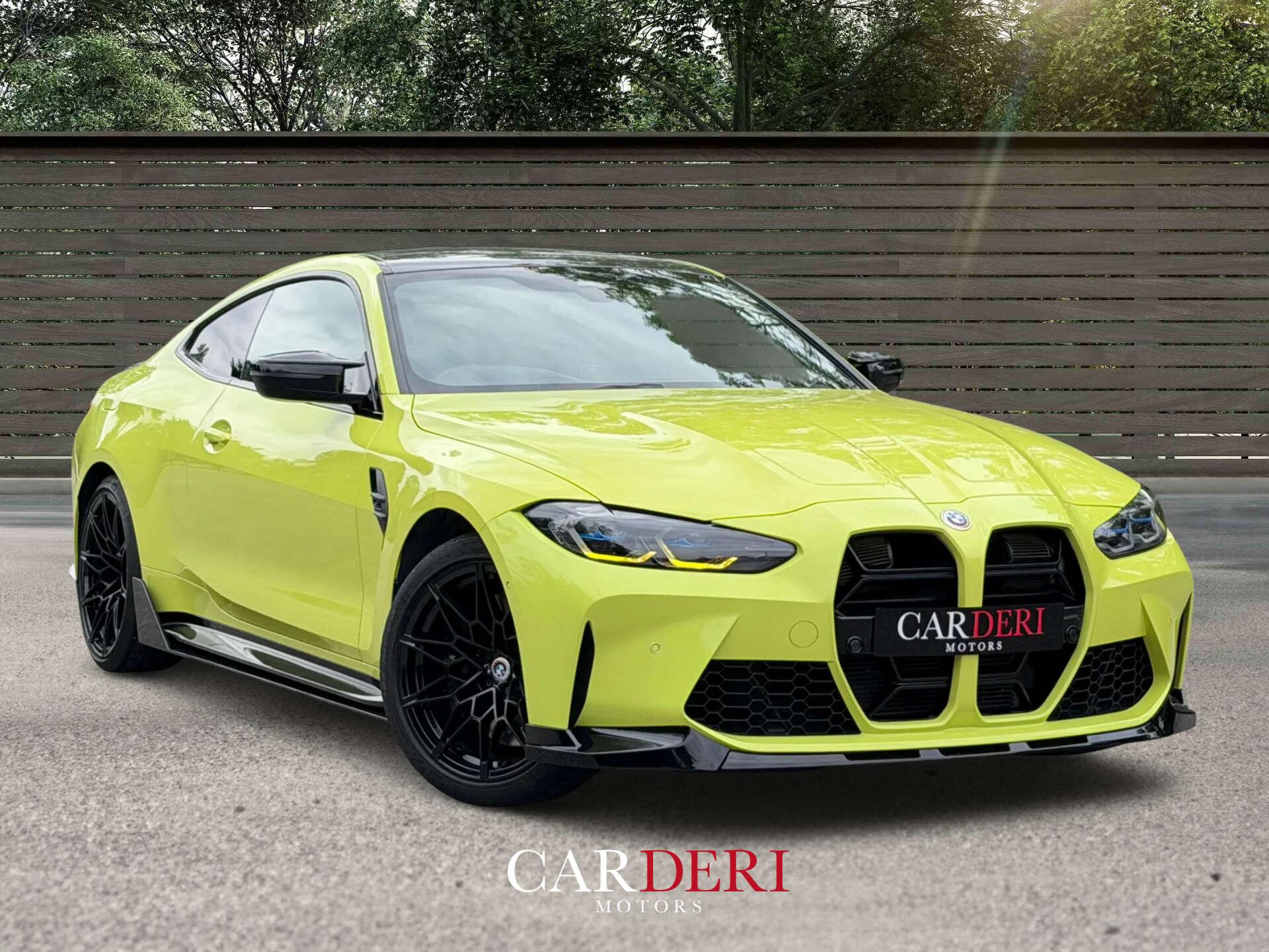 BMW M4 view 6