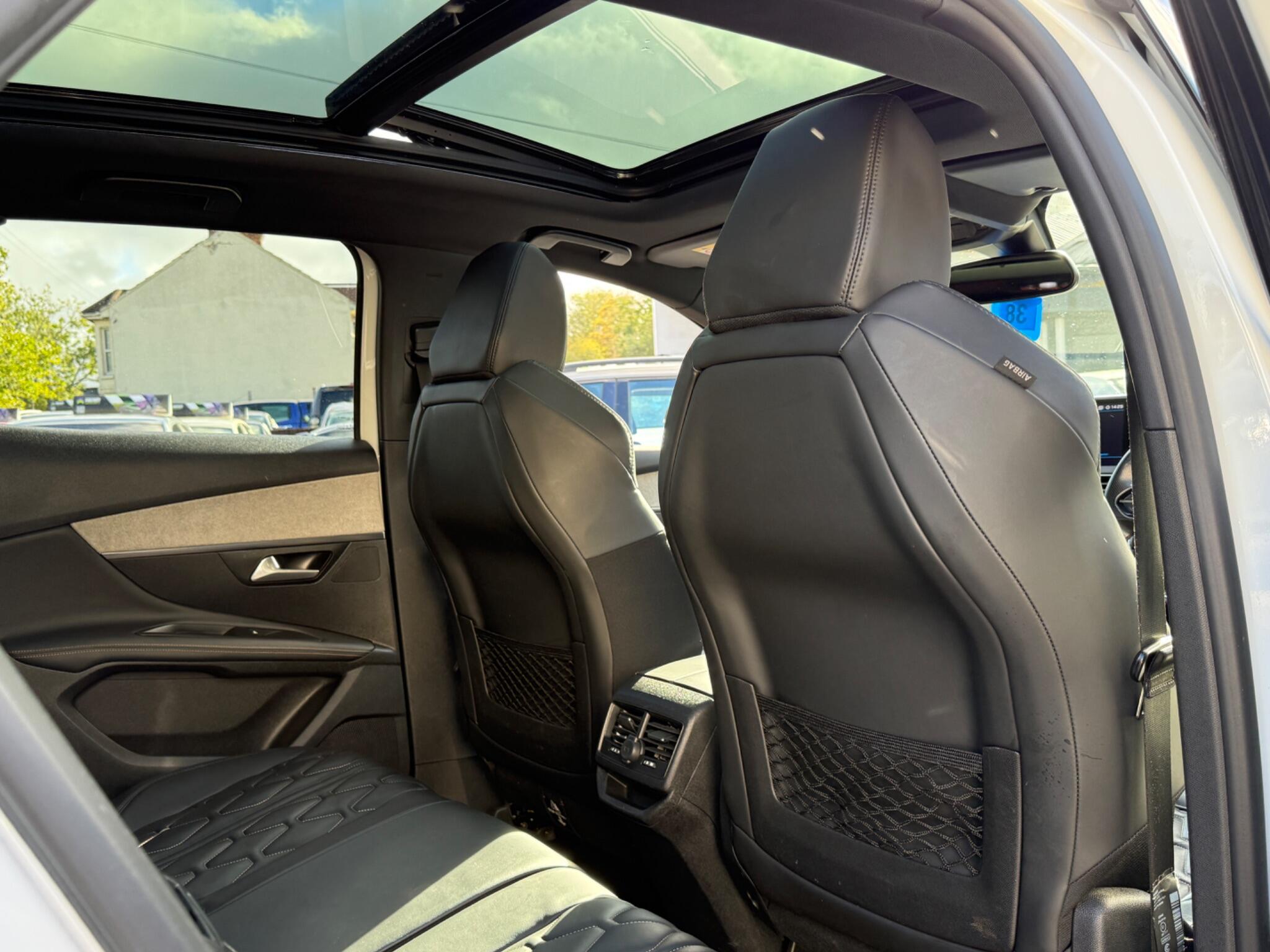 Peugeot 3008 - Image 40