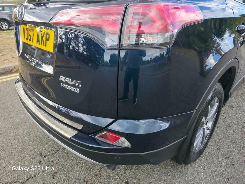 Toyota Rav4 view 12
