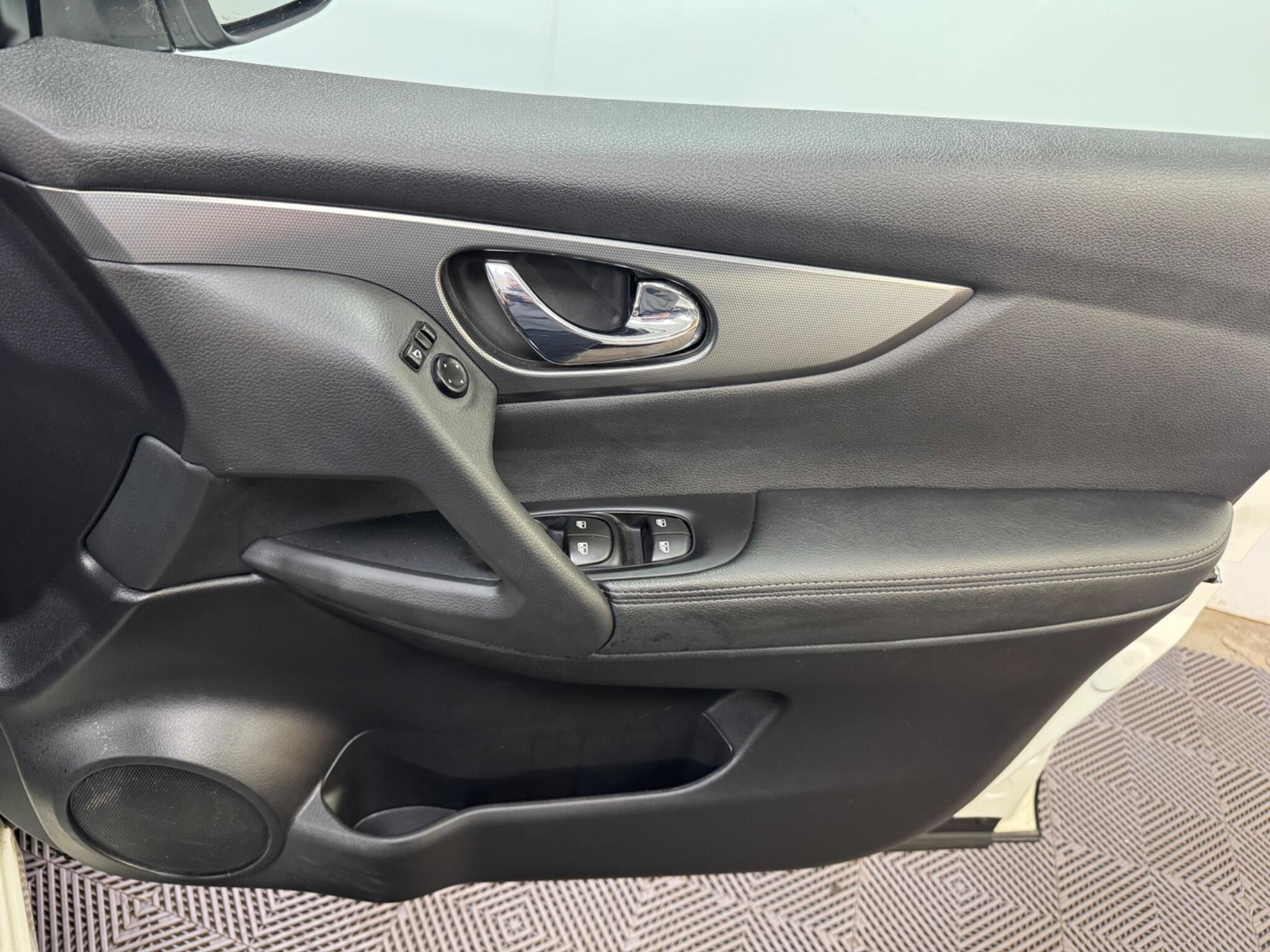 Nissan Qashqai view 26