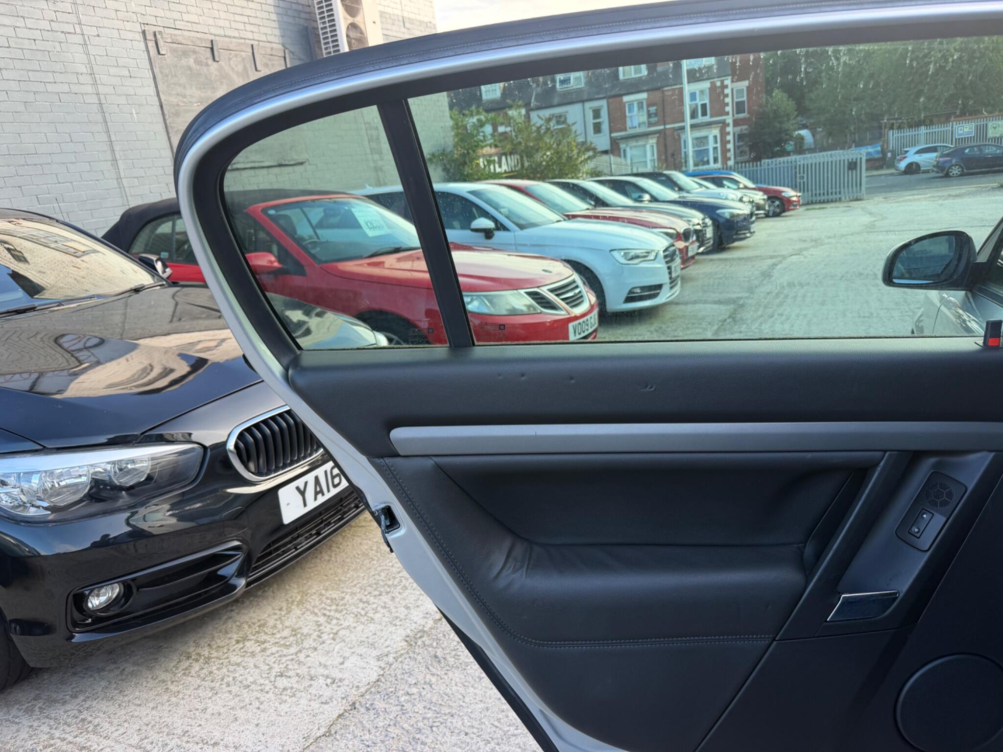 Vauxhall Signum view 25