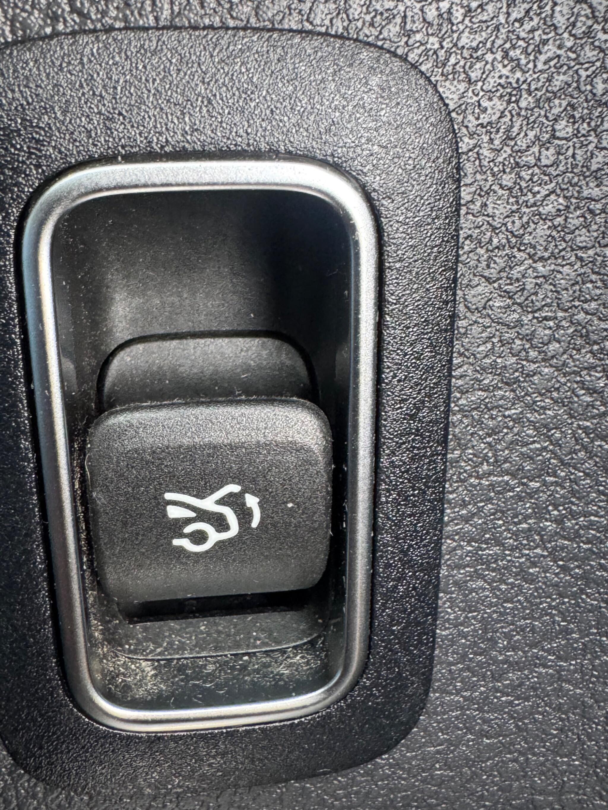 Mercedes-Benz A Class view 32