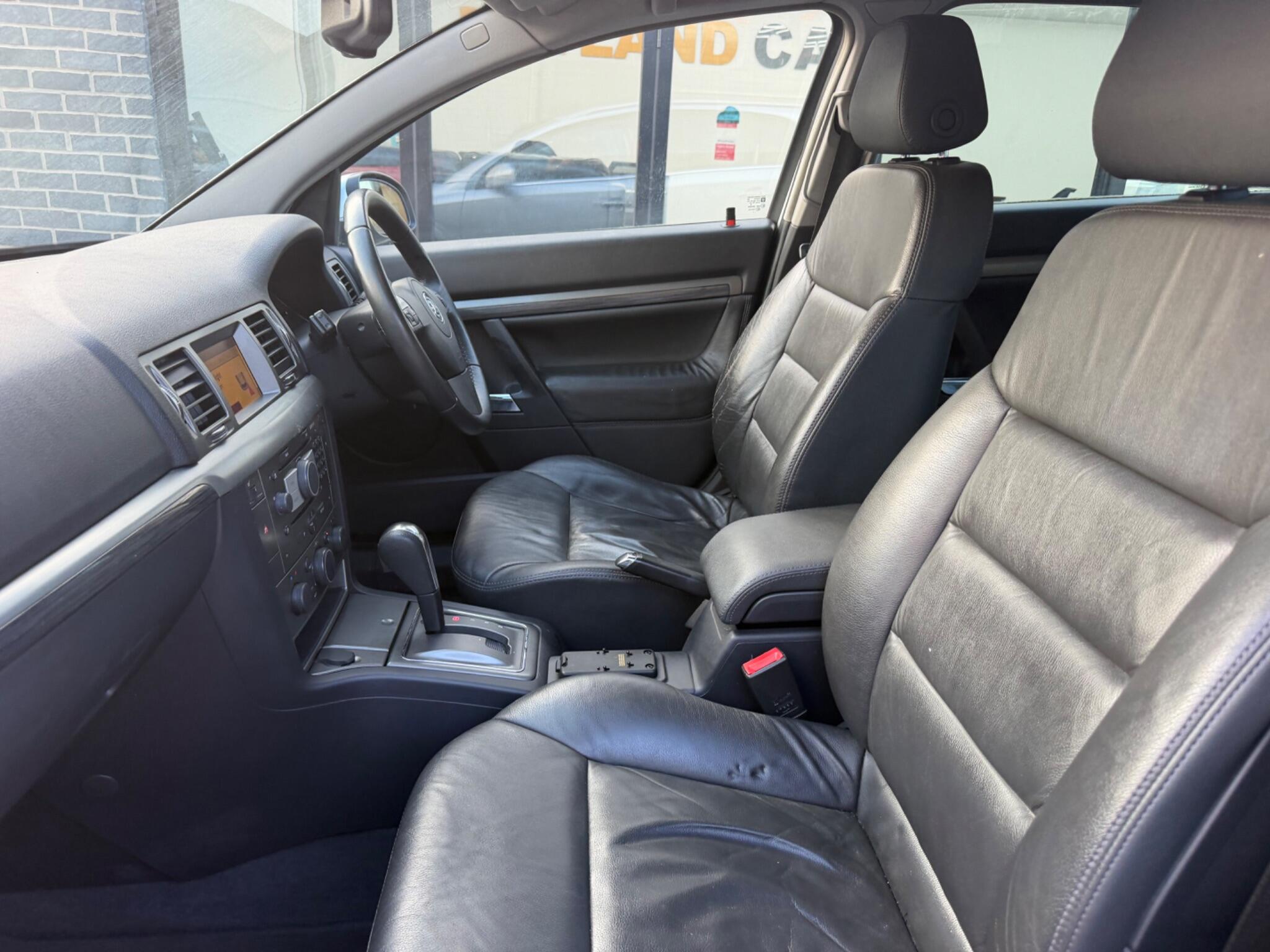 Vauxhall Signum view 15