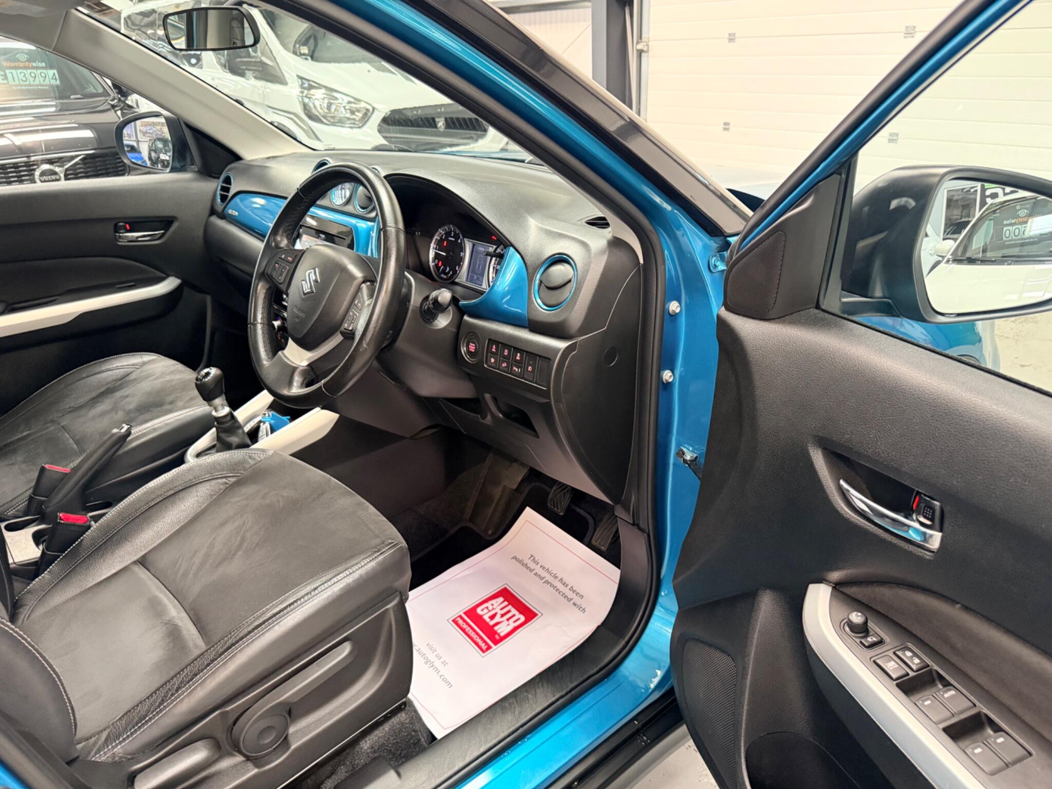 Suzuki Vitara view 11