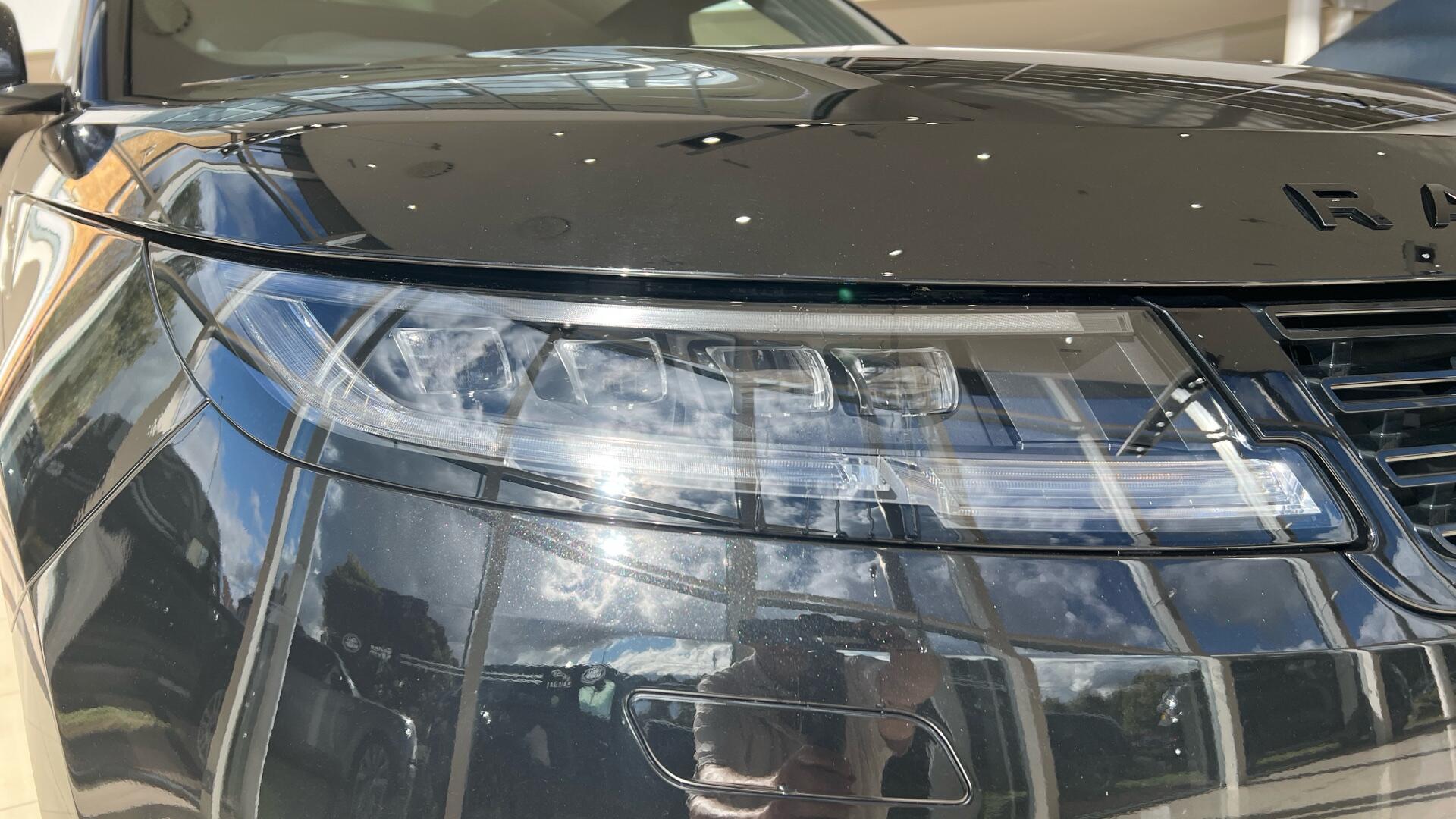 Land Rover Range Rover Sport view 17
