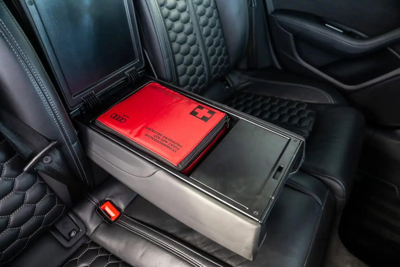 Audi RS6 view 38