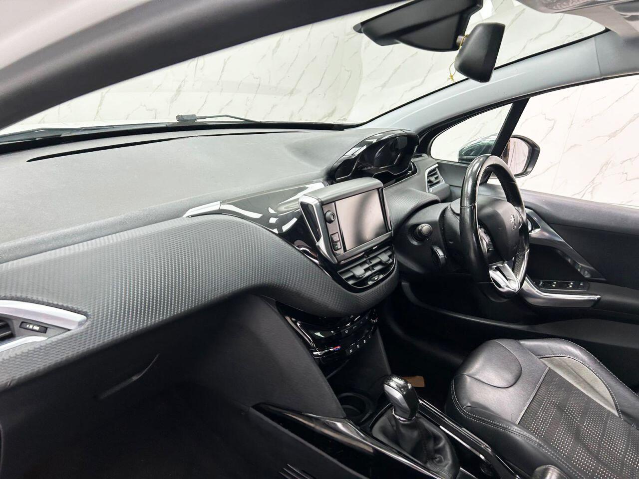 Peugeot 2008 view 14