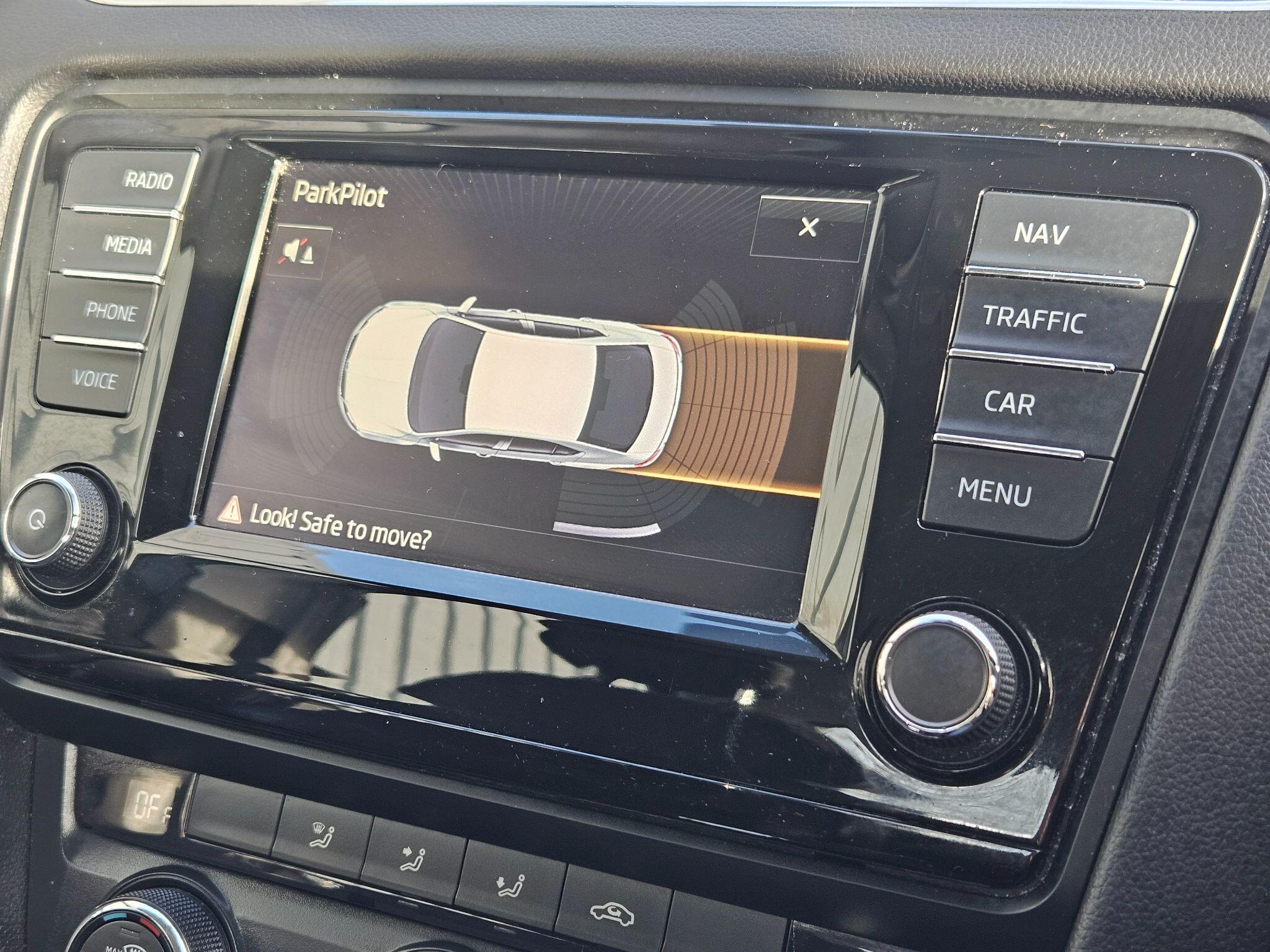 2015 Skoda Octavia image 24