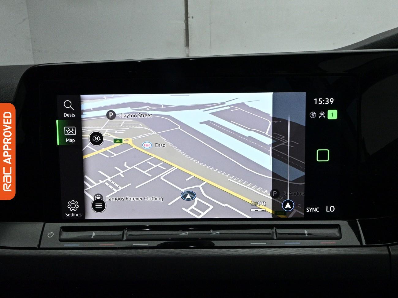 Volkswagen Golf view 18