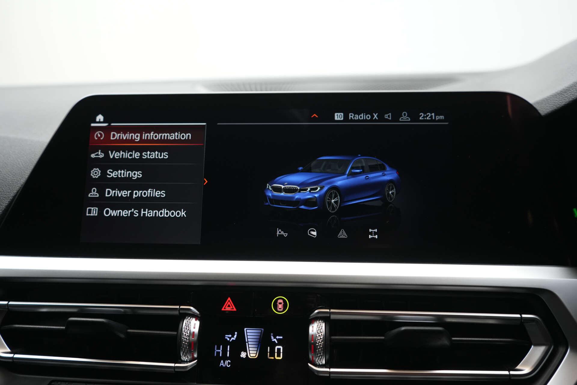 BMW 3 Series view 32
