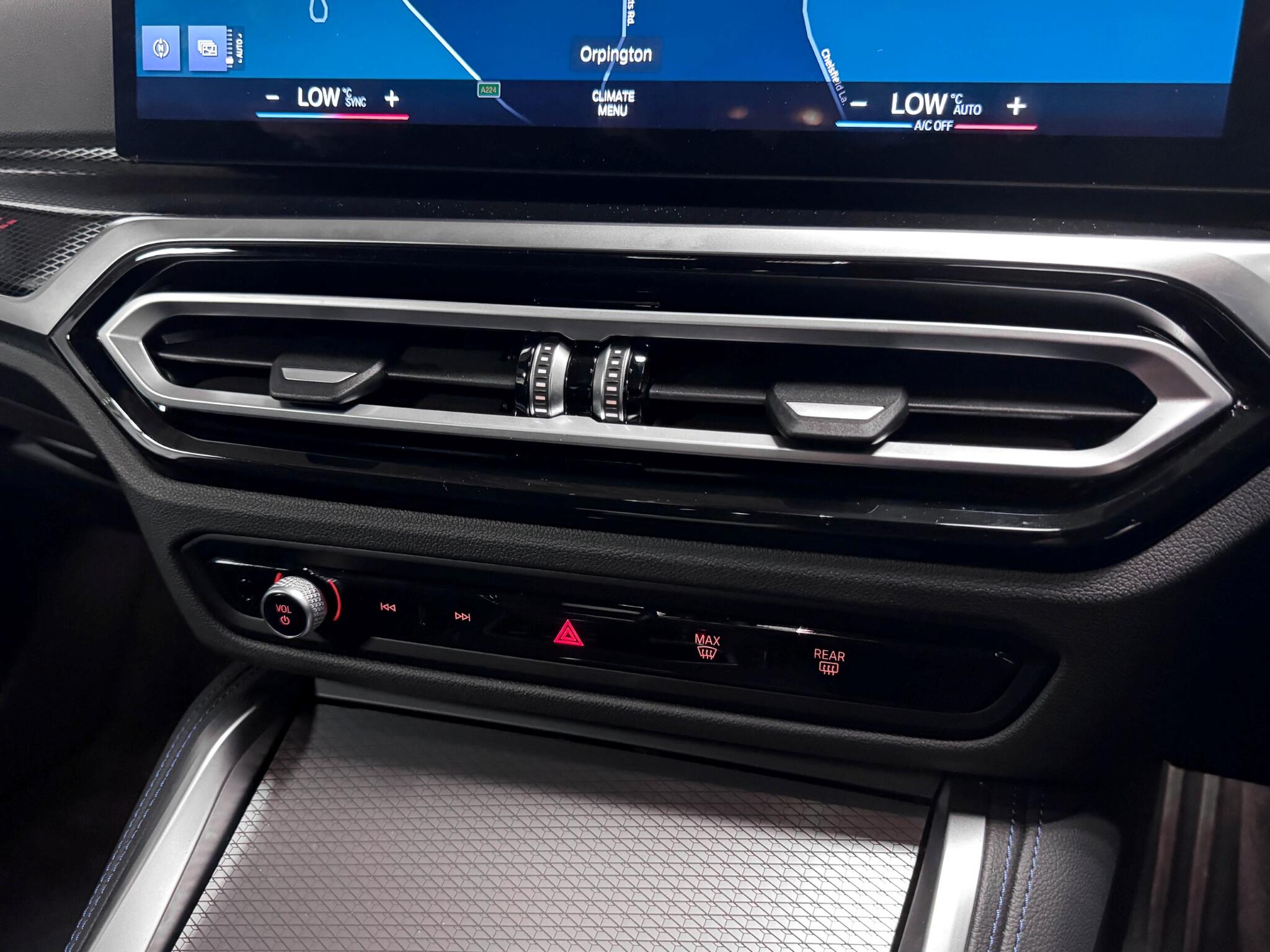 BMW 2 Series view 26
