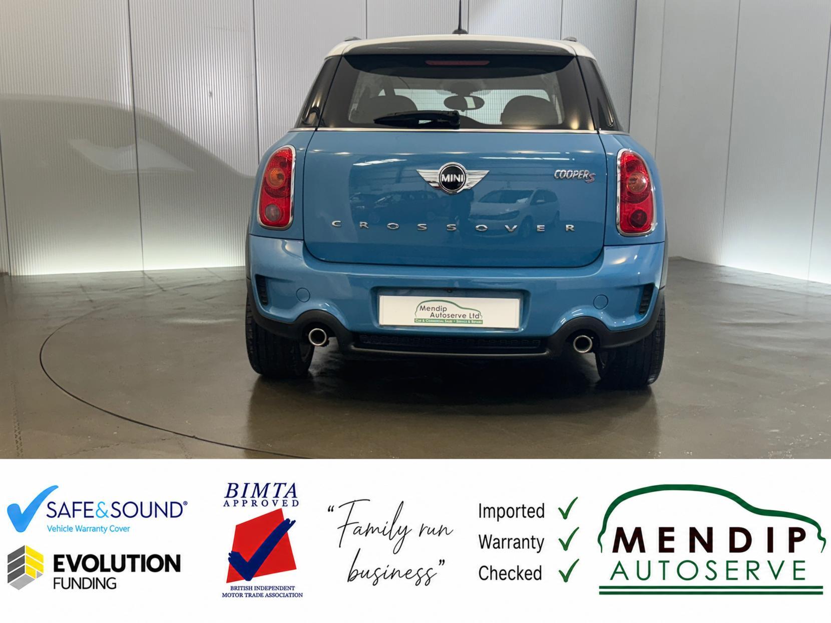 Mini Countryman view 19