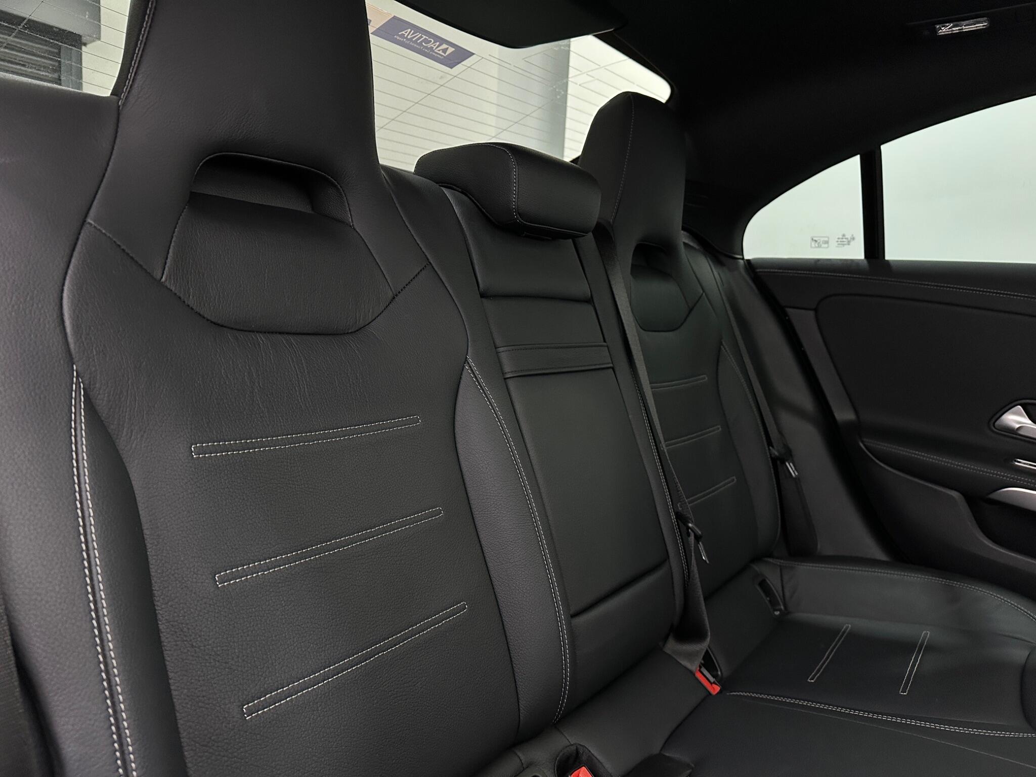 Mercedes-Benz Cla view 44